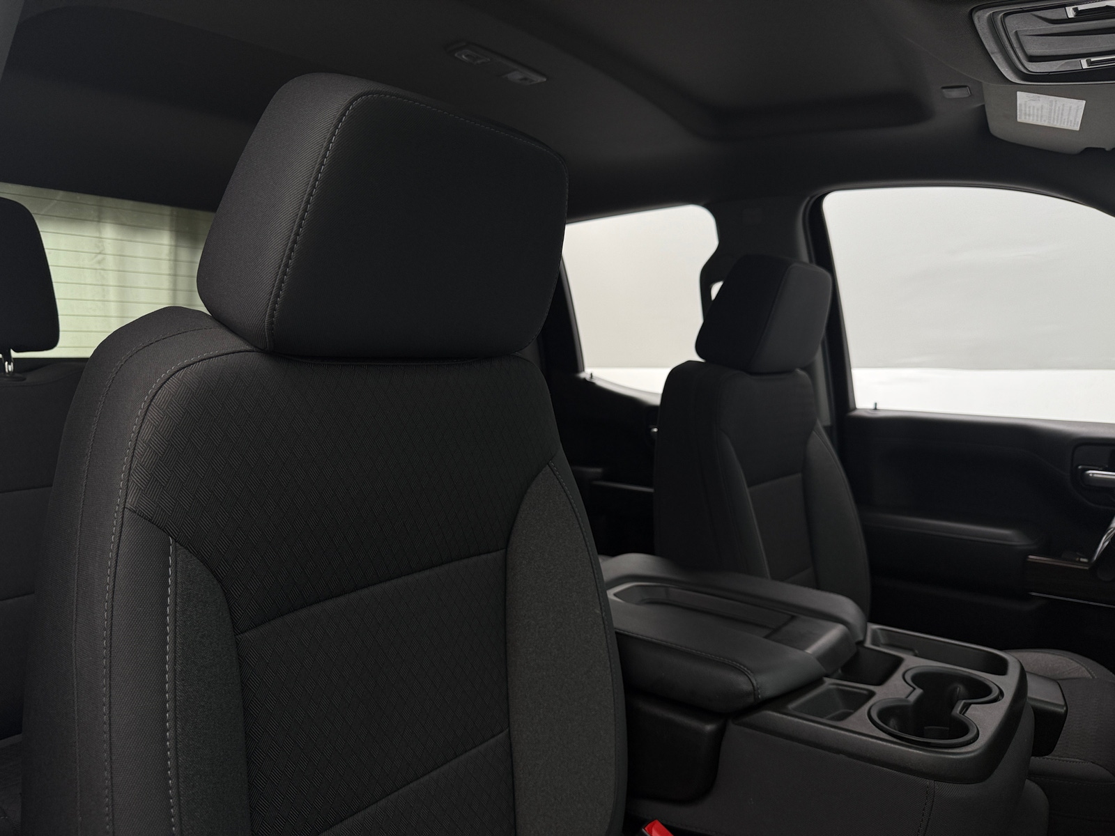 Thumbnail: 2020 Chevrolet Silverado 1500 - 2