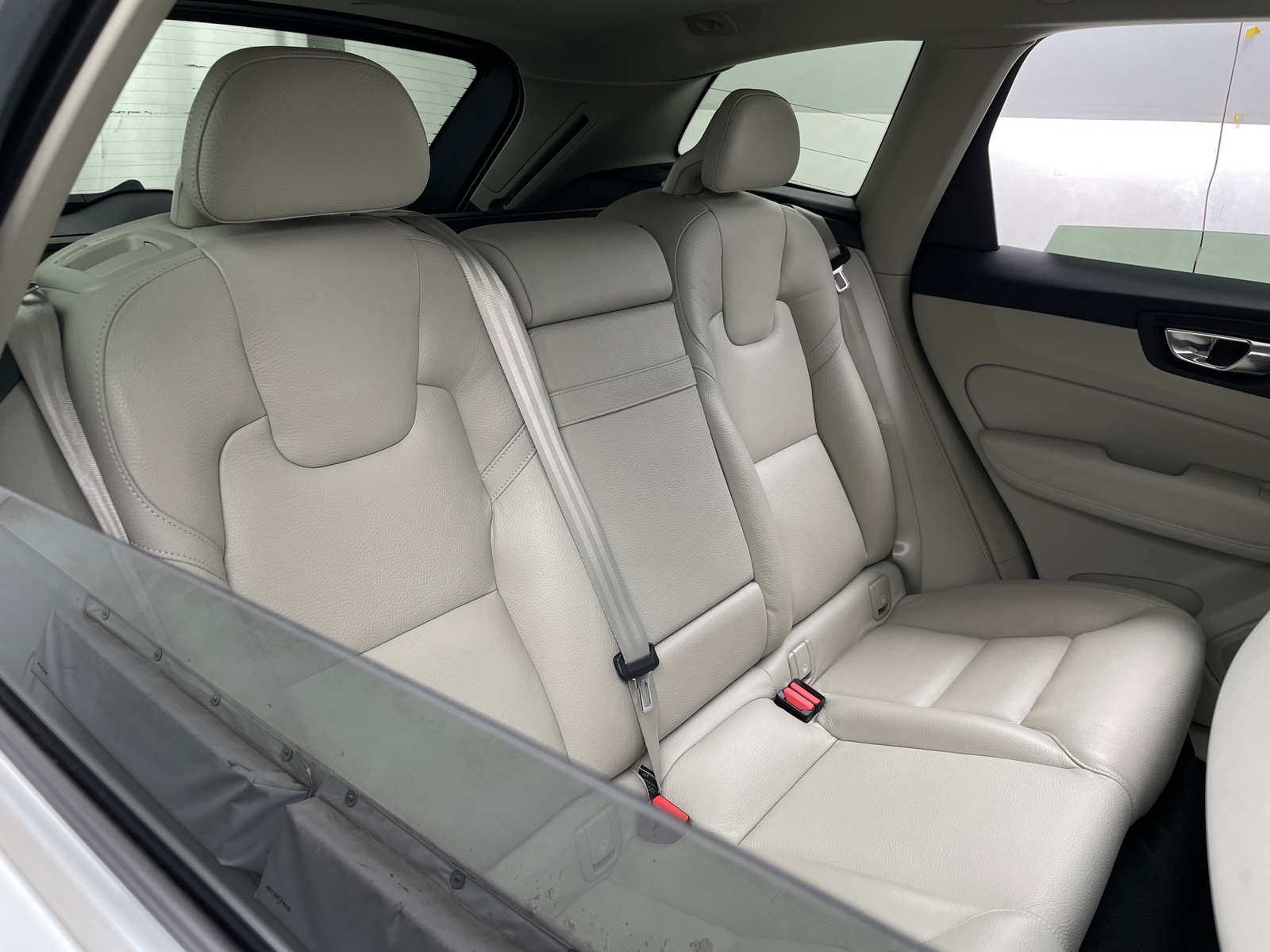 Thumbnail: 2019 Volvo XC60 - 5