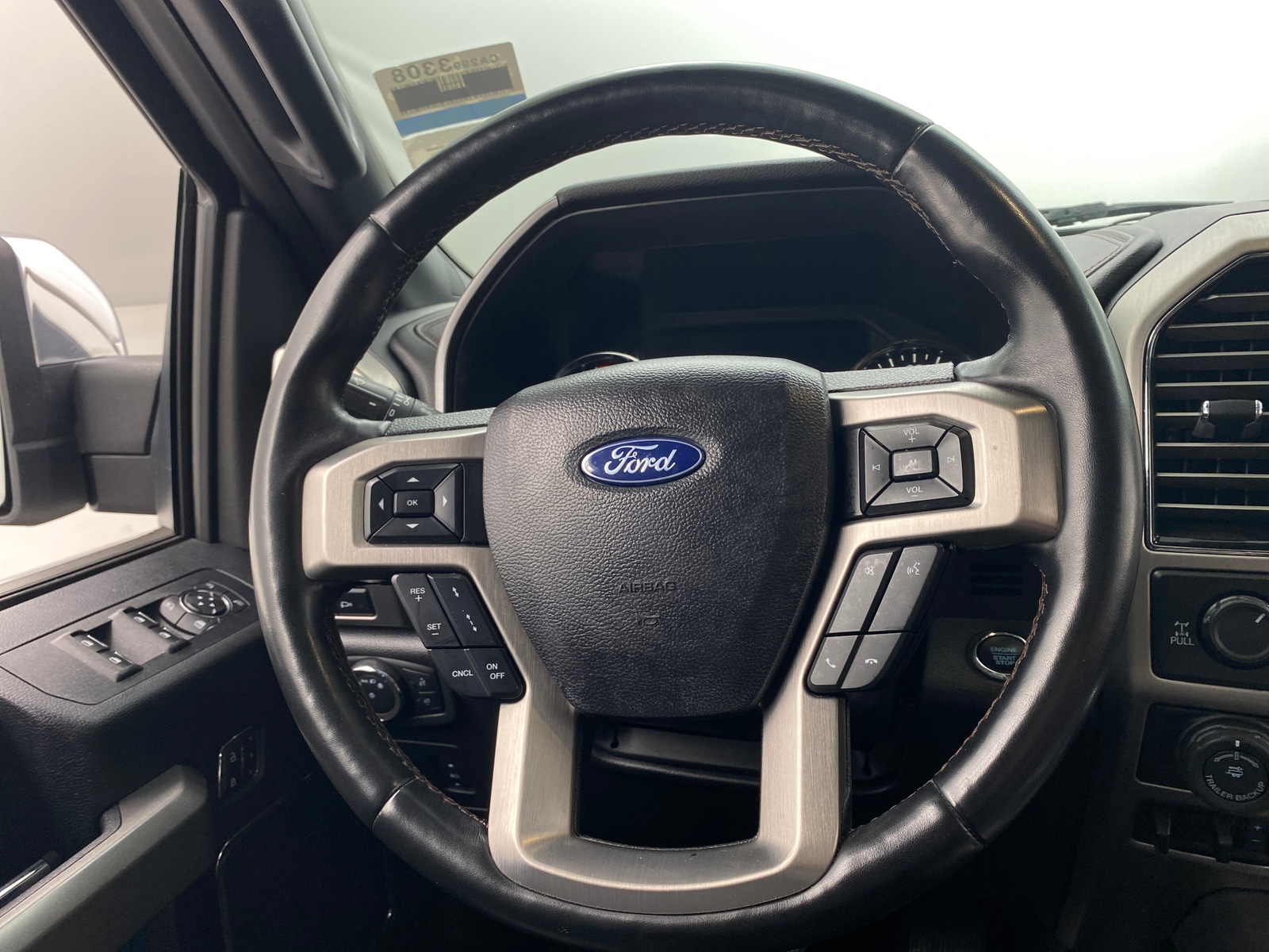 Thumbnail: 2018 Ford Econoline - 4