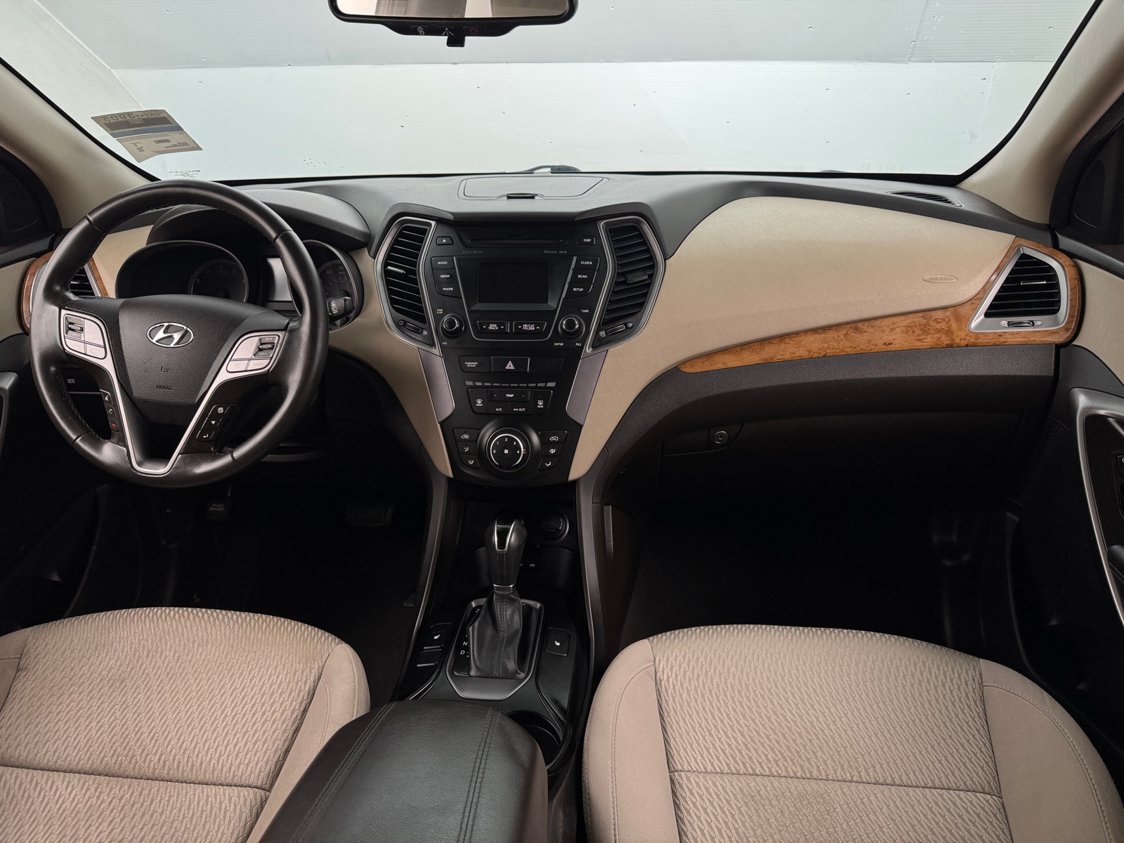Thumbnail: 2014 Hyundai Santa Fe - 3