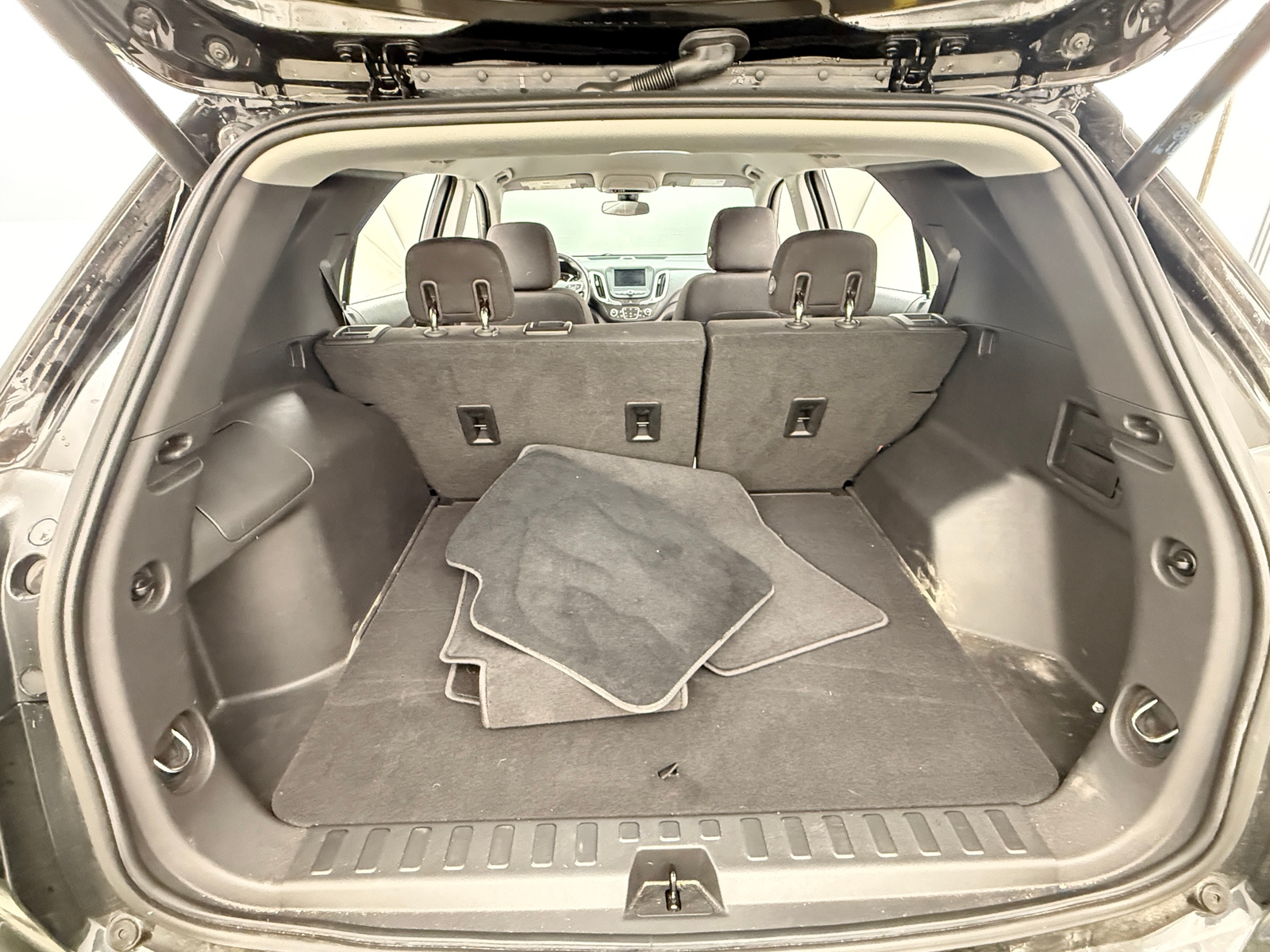 Thumbnail: 2020 Chevrolet Equinox - 7