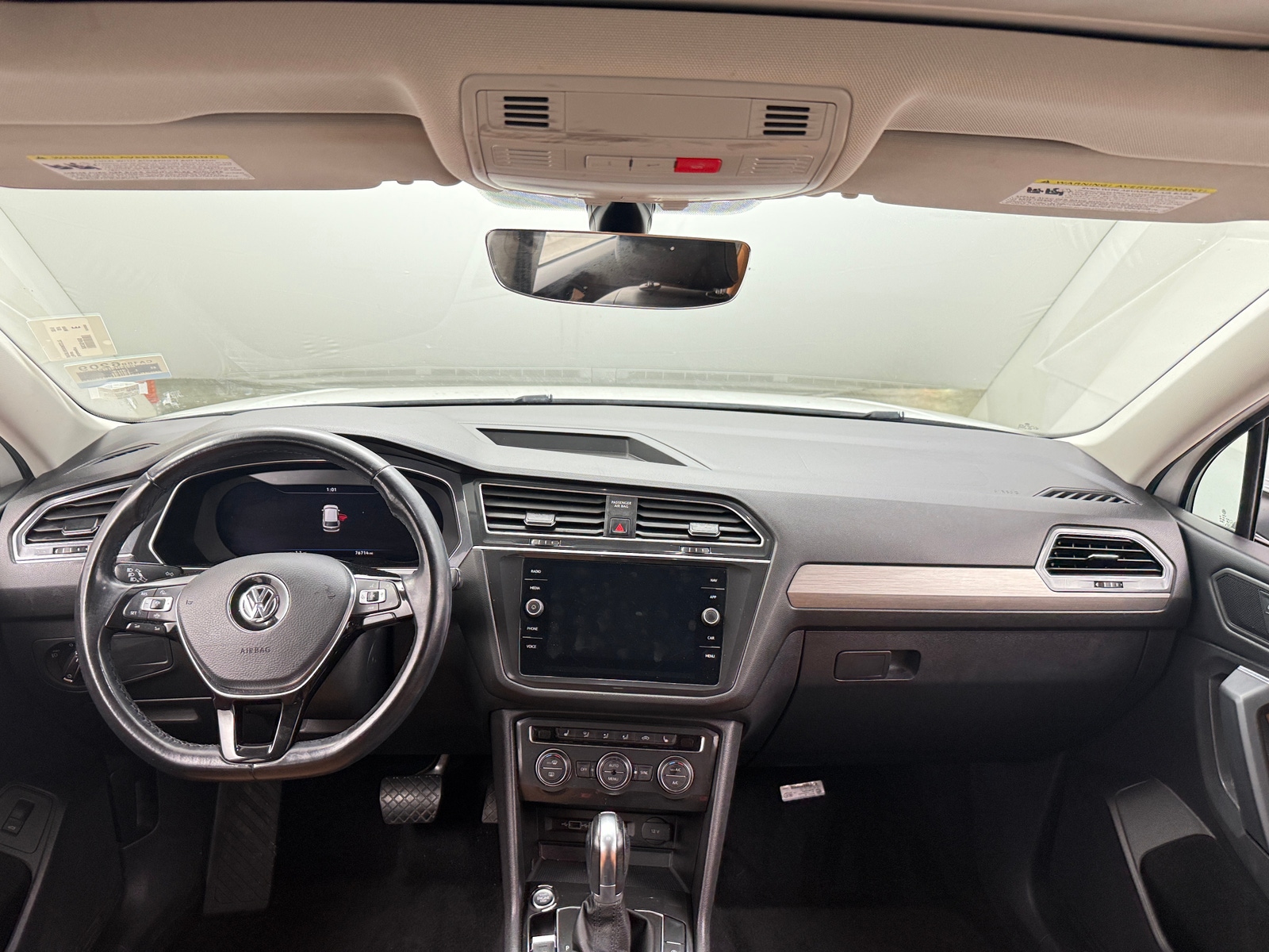 Thumbnail: 2019 Volkswagen Tiguan - 2
