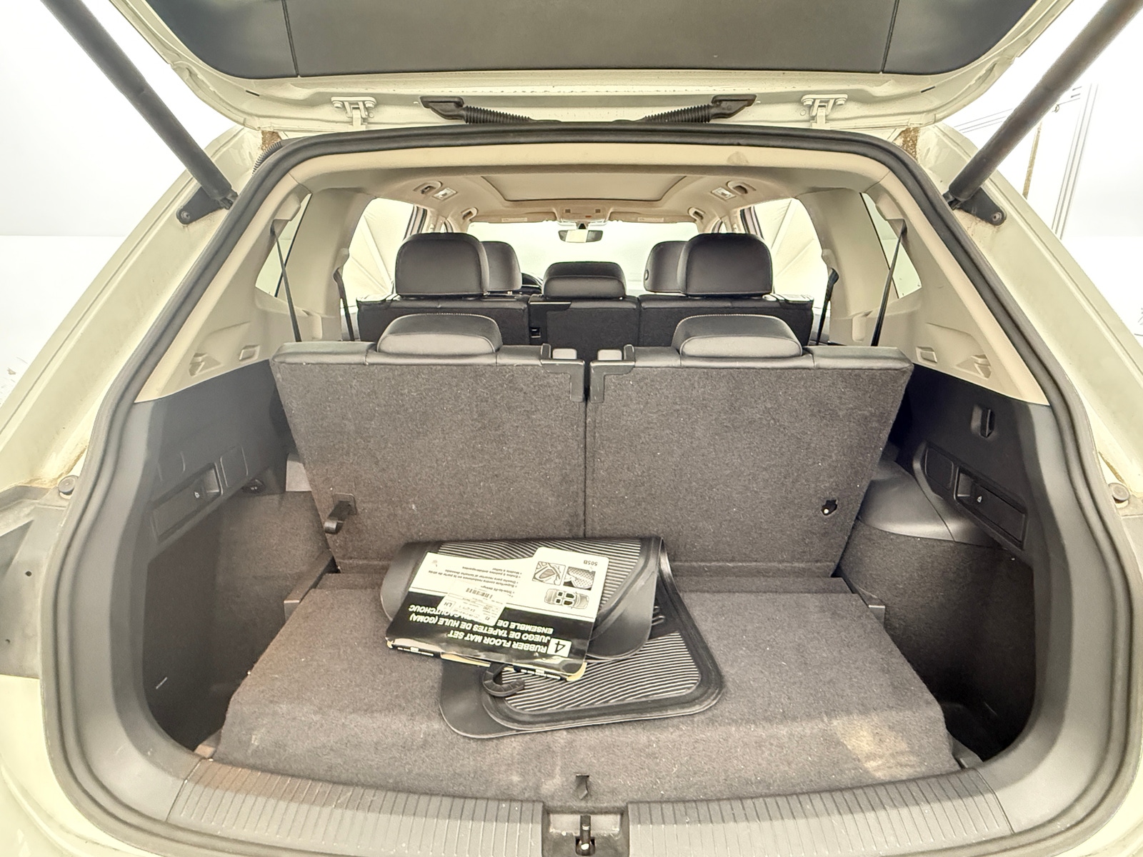 Thumbnail: 2019 Volkswagen Tiguan - 6