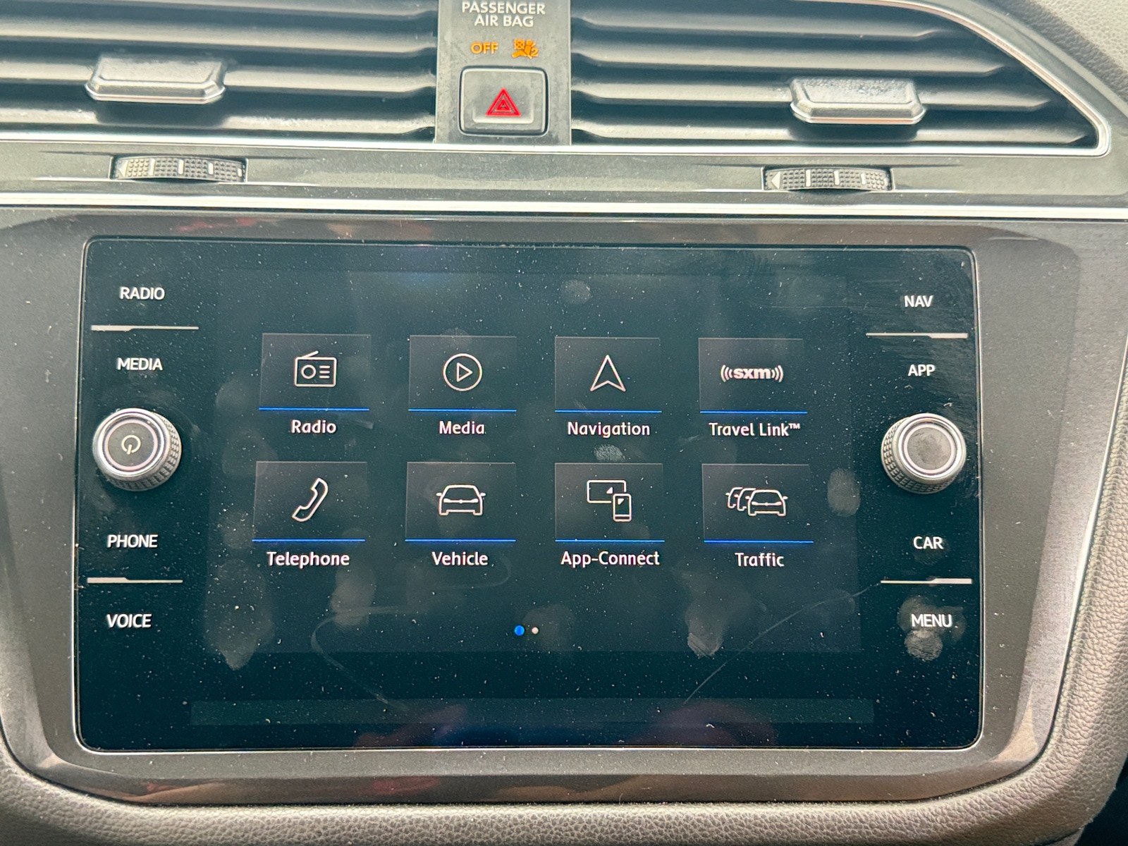 Thumbnail: 2019 Volkswagen Tiguan - 3