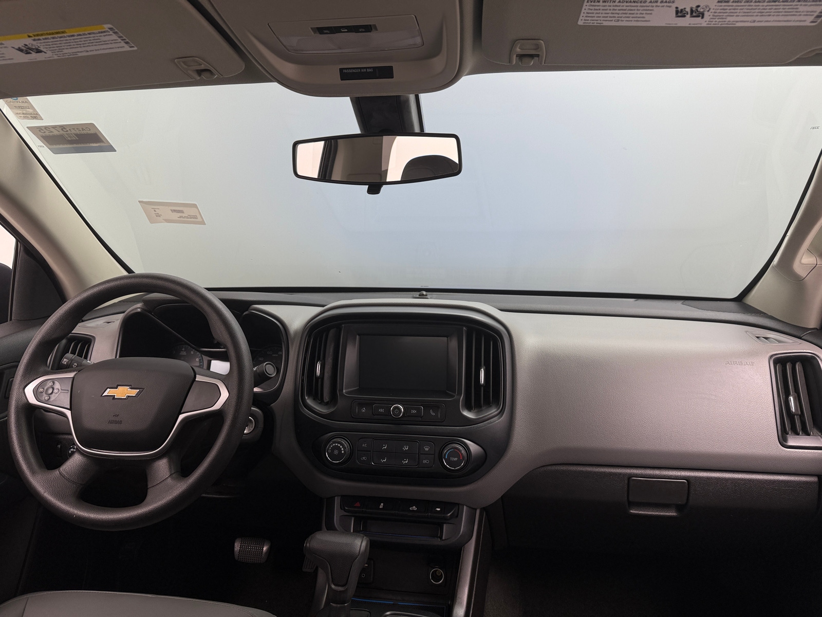 Thumbnail: 2018 Chevrolet Colorado - 3