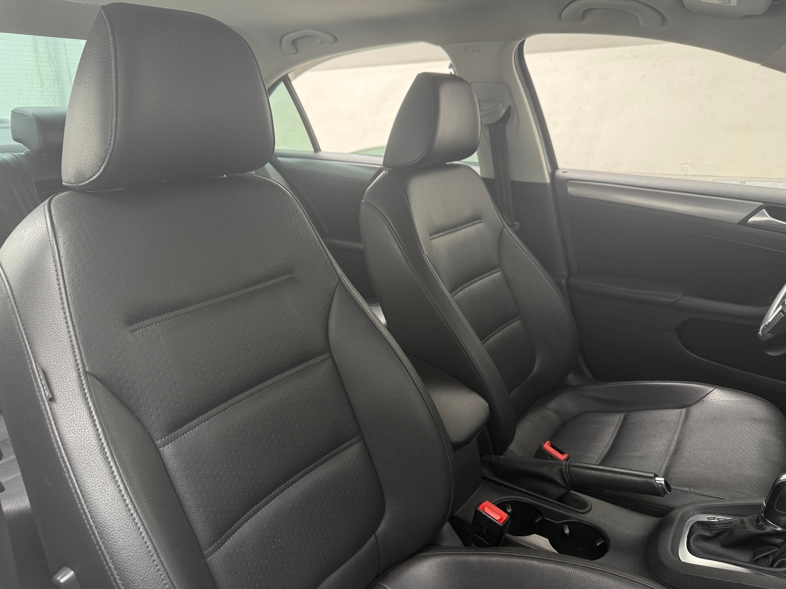 Thumbnail: 2014 Volkswagen Jetta - 2