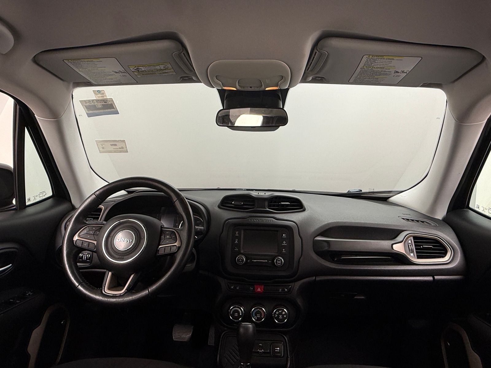Thumbnail: 2016 Jeep Renegade - 3