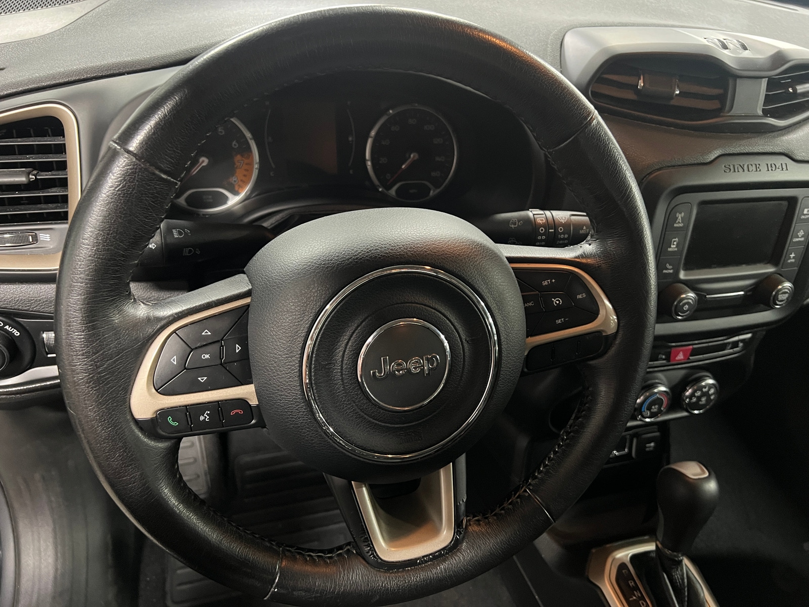 Thumbnail: 2016 Jeep Renegade - 5