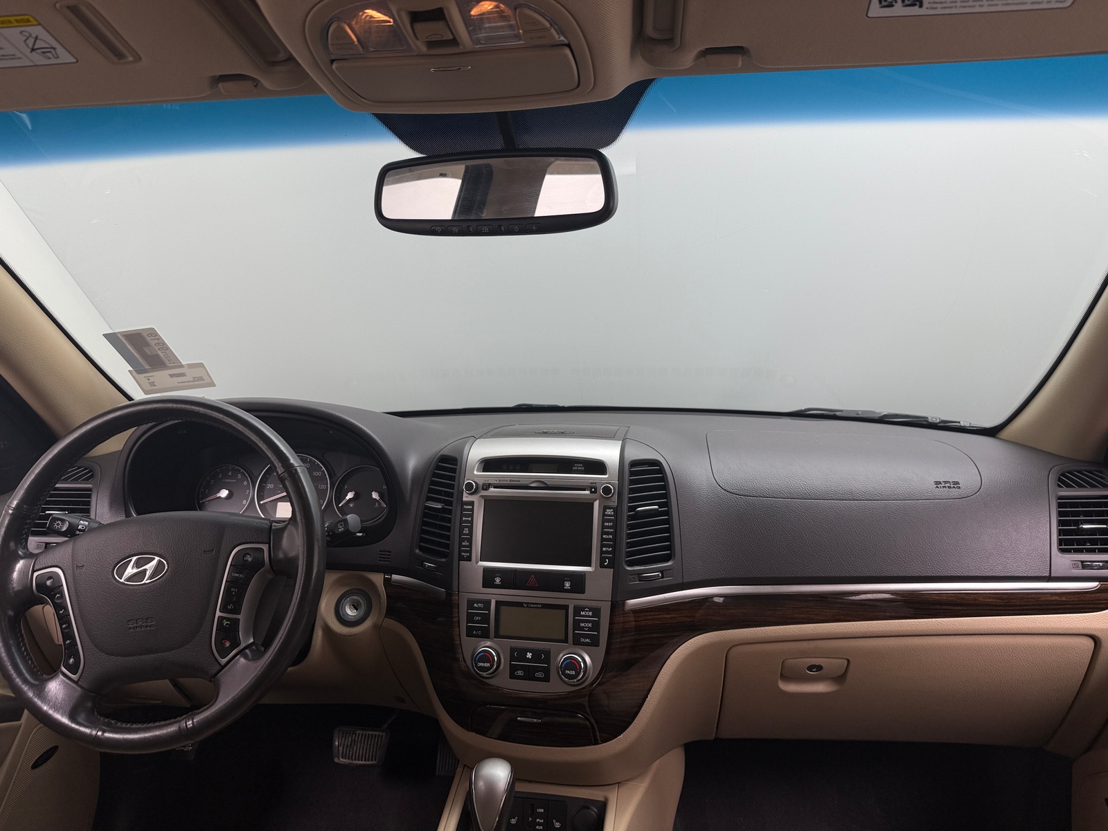 Thumbnail: 2012 Hyundai Santa Fe - 2