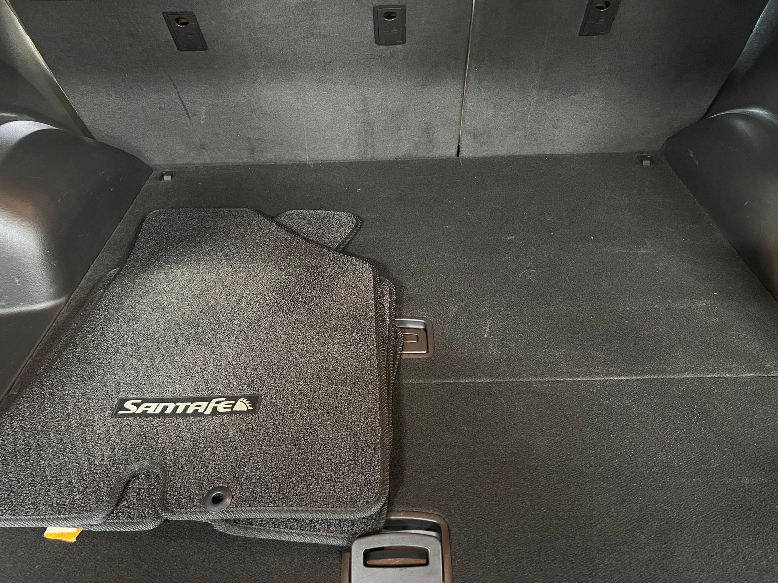 Thumbnail: 2012 Hyundai Santa Fe - 6