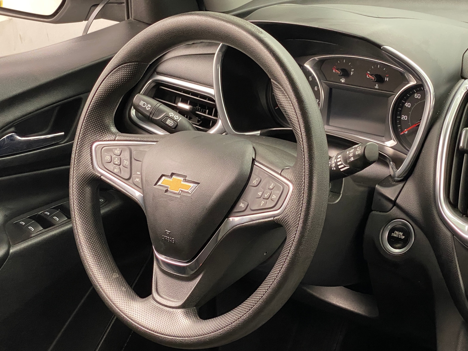 Thumbnail: 2020 Chevrolet Equinox - 5
