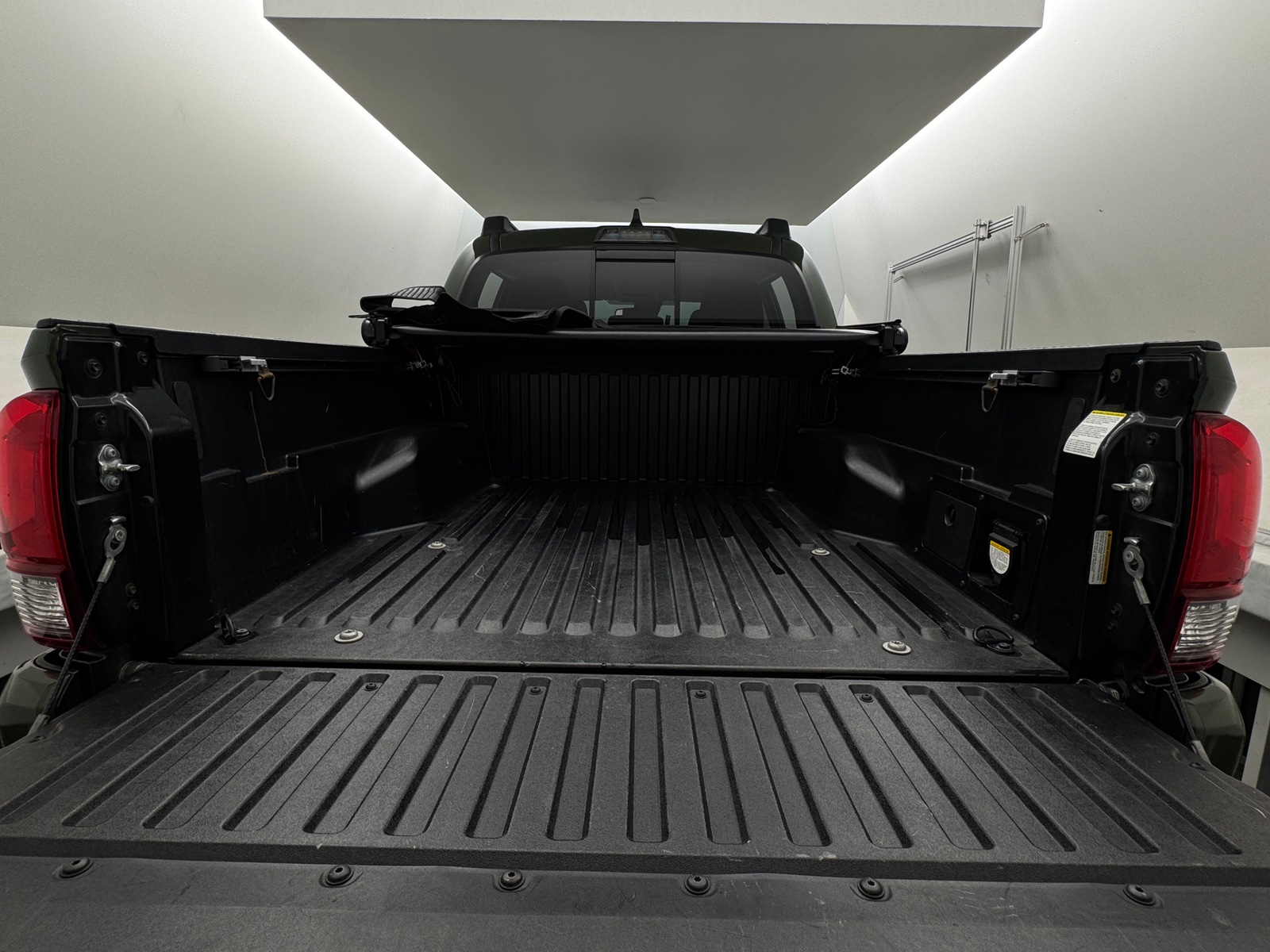 Thumbnail: 2021 Toyota Tacoma - 7