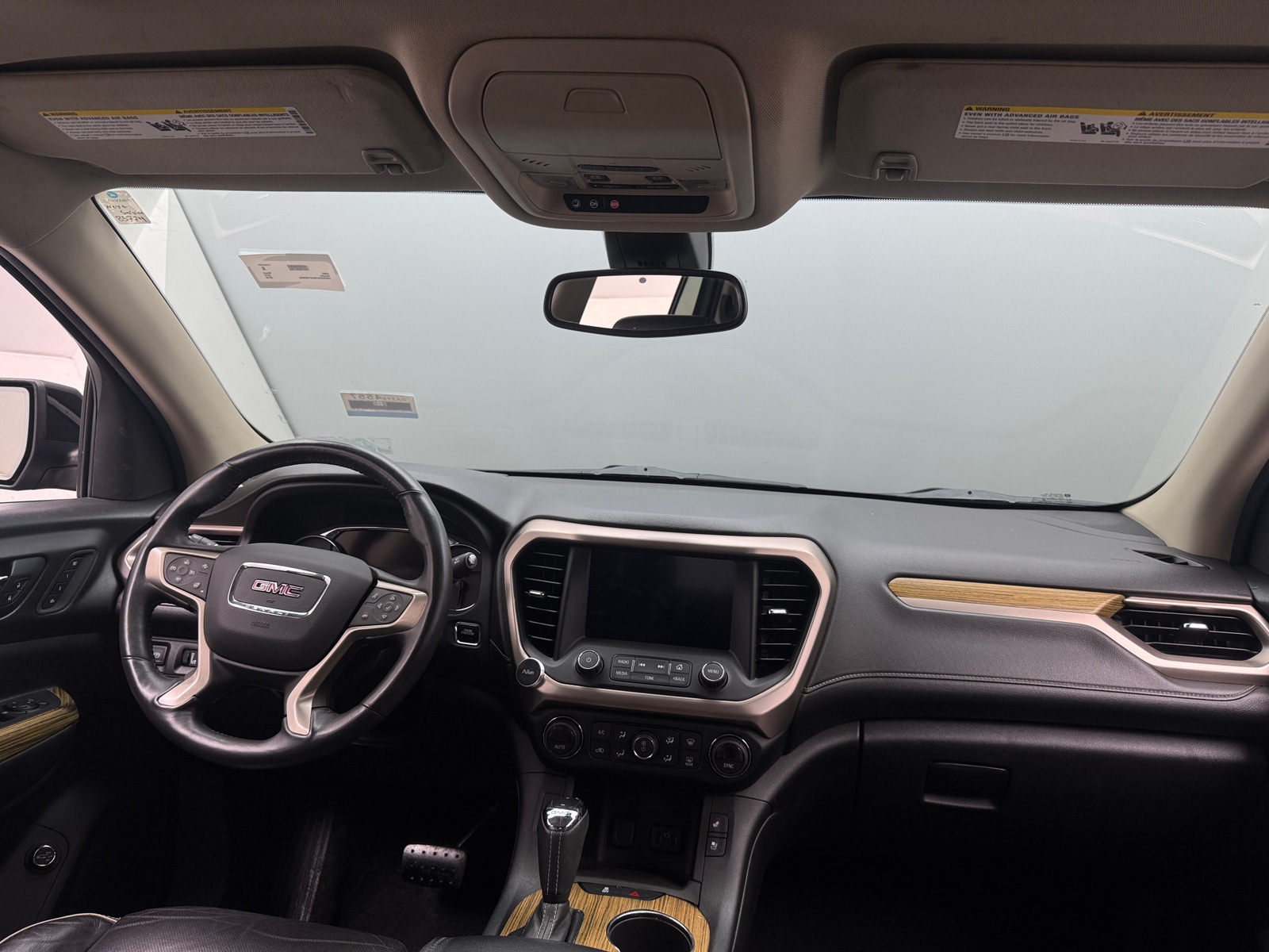Thumbnail: 2018 GMC Acadia - 2