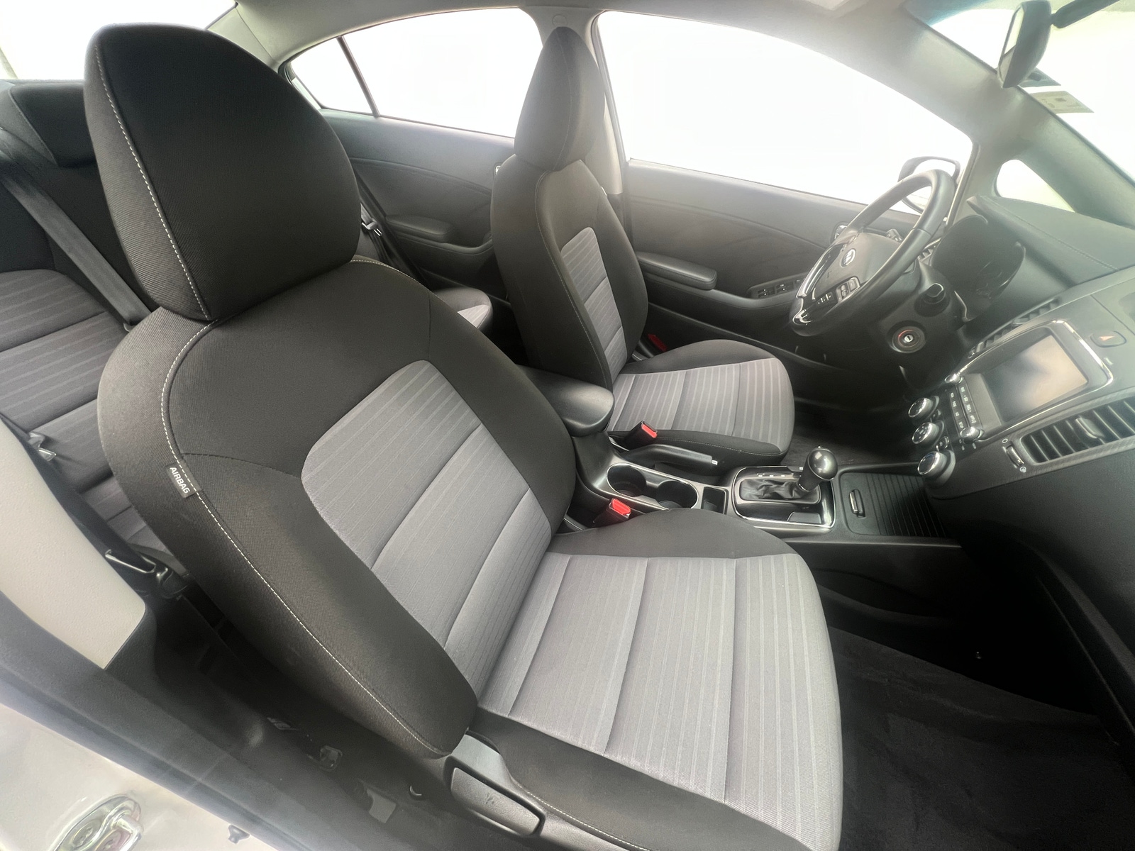 Thumbnail: 2018 Kia Forte - 2