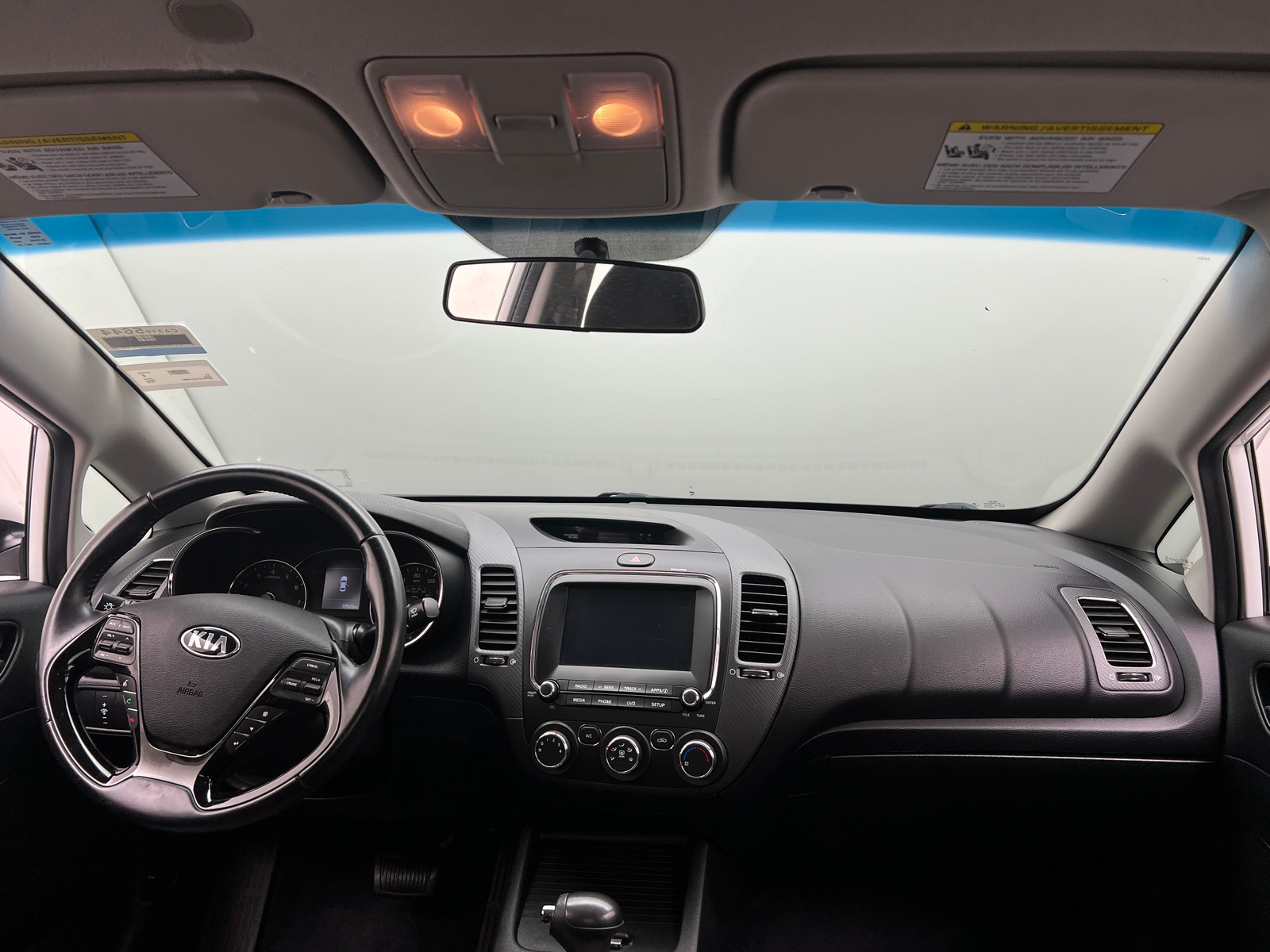 Thumbnail: 2018 Kia Forte - 3