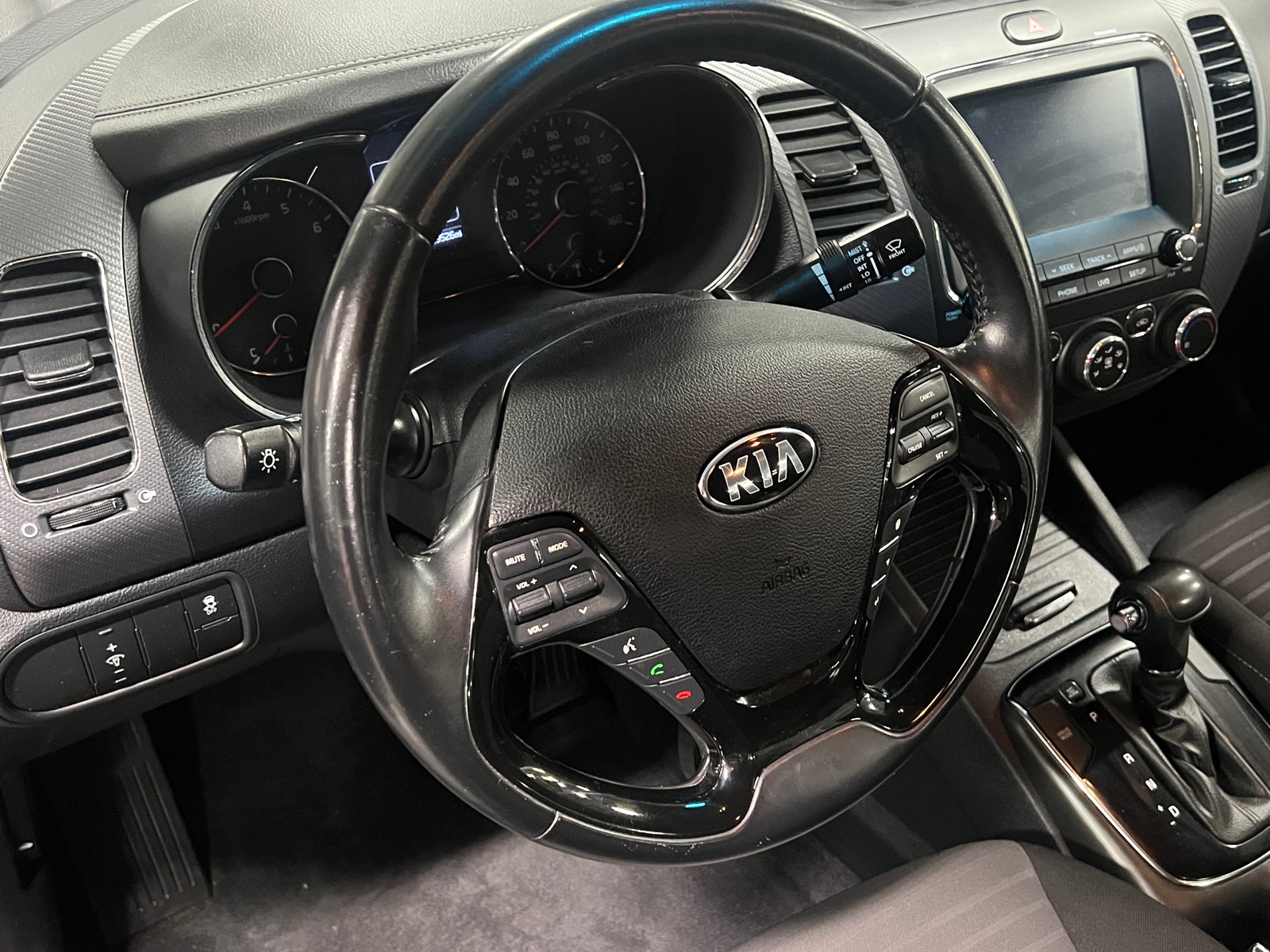 Thumbnail: 2018 Kia Forte - 5