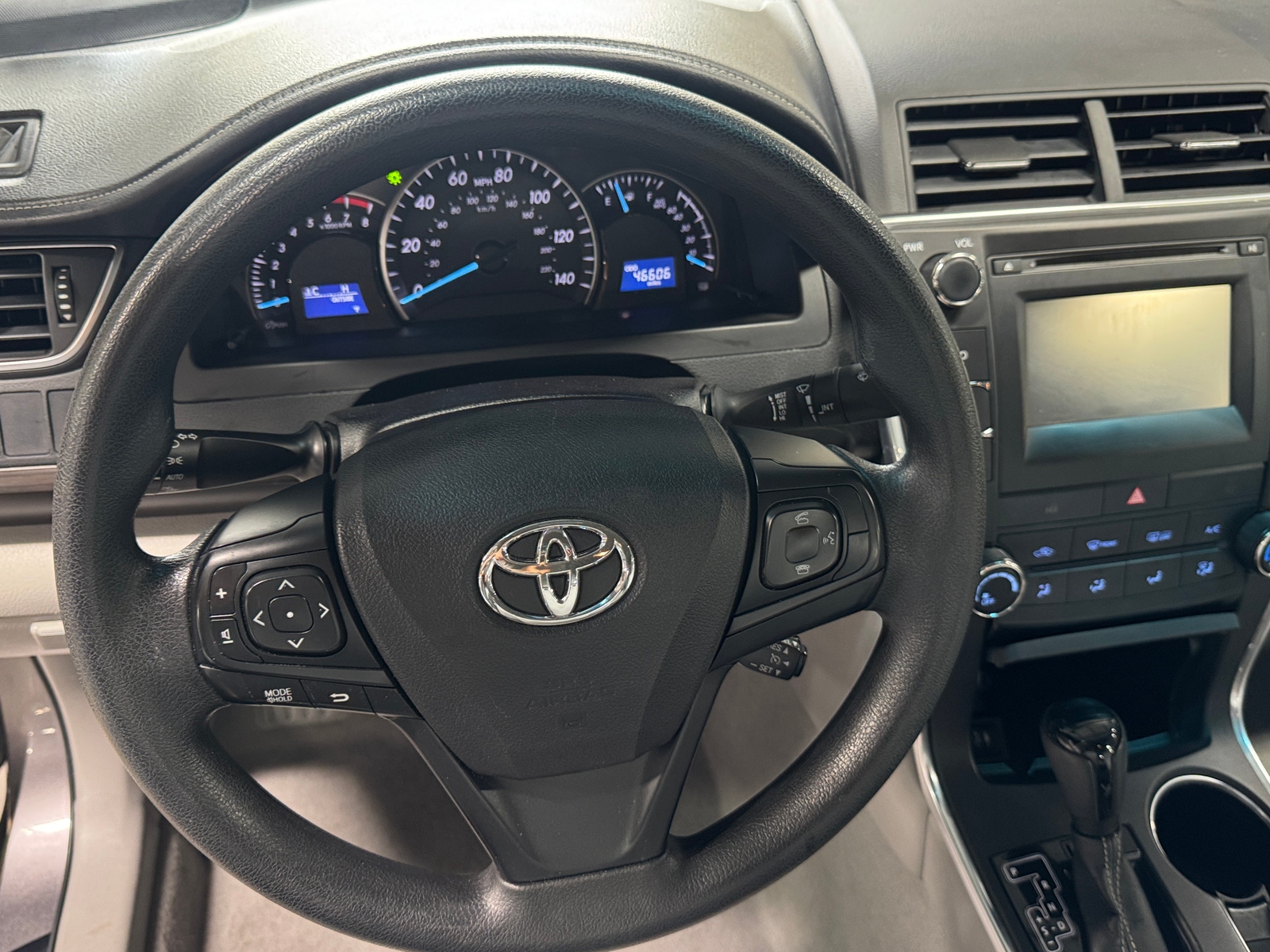 Thumbnail: 2015 Toyota Camry - 5