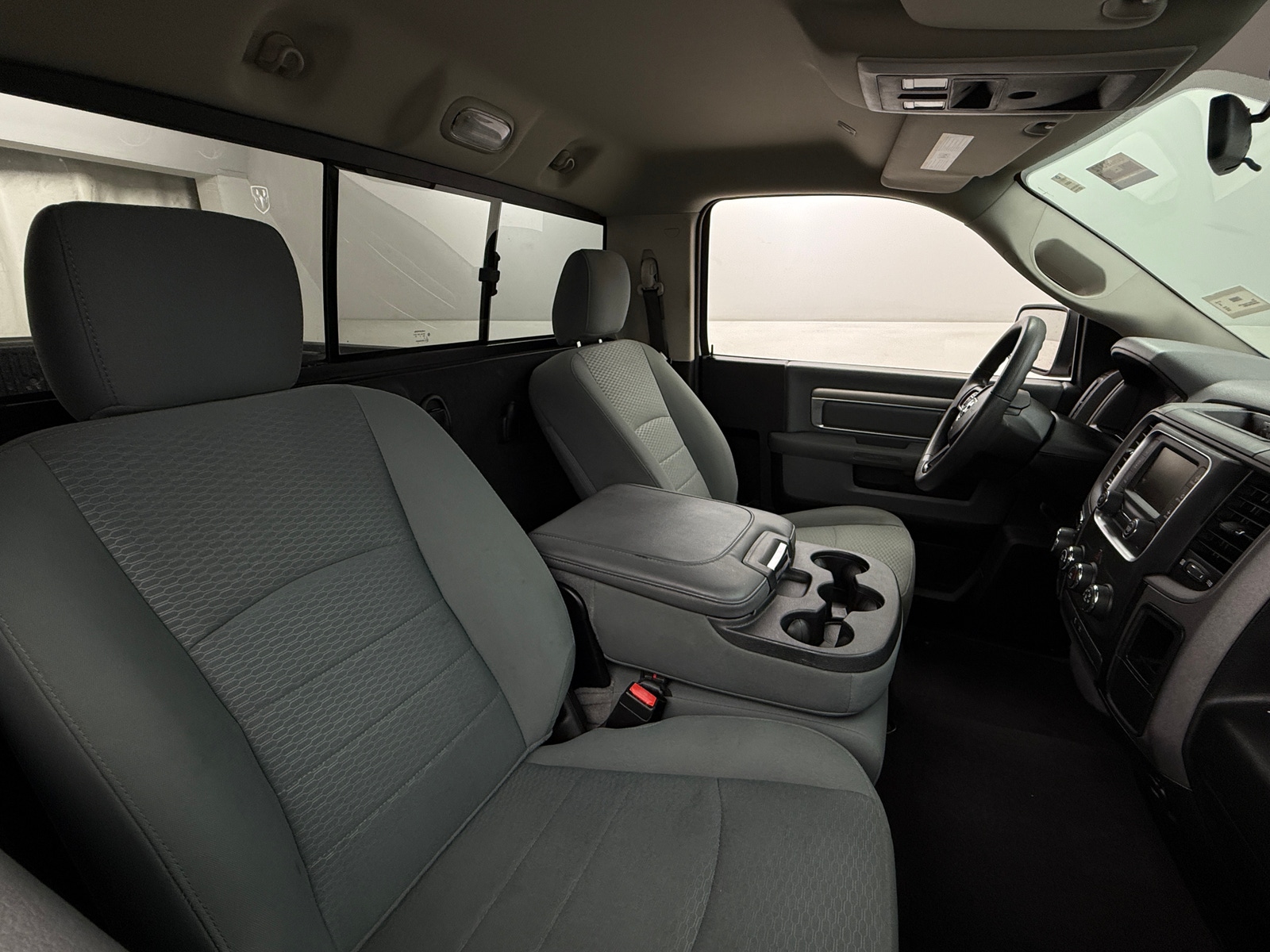 Thumbnail: 2019 RAM 1500 Classic - 2