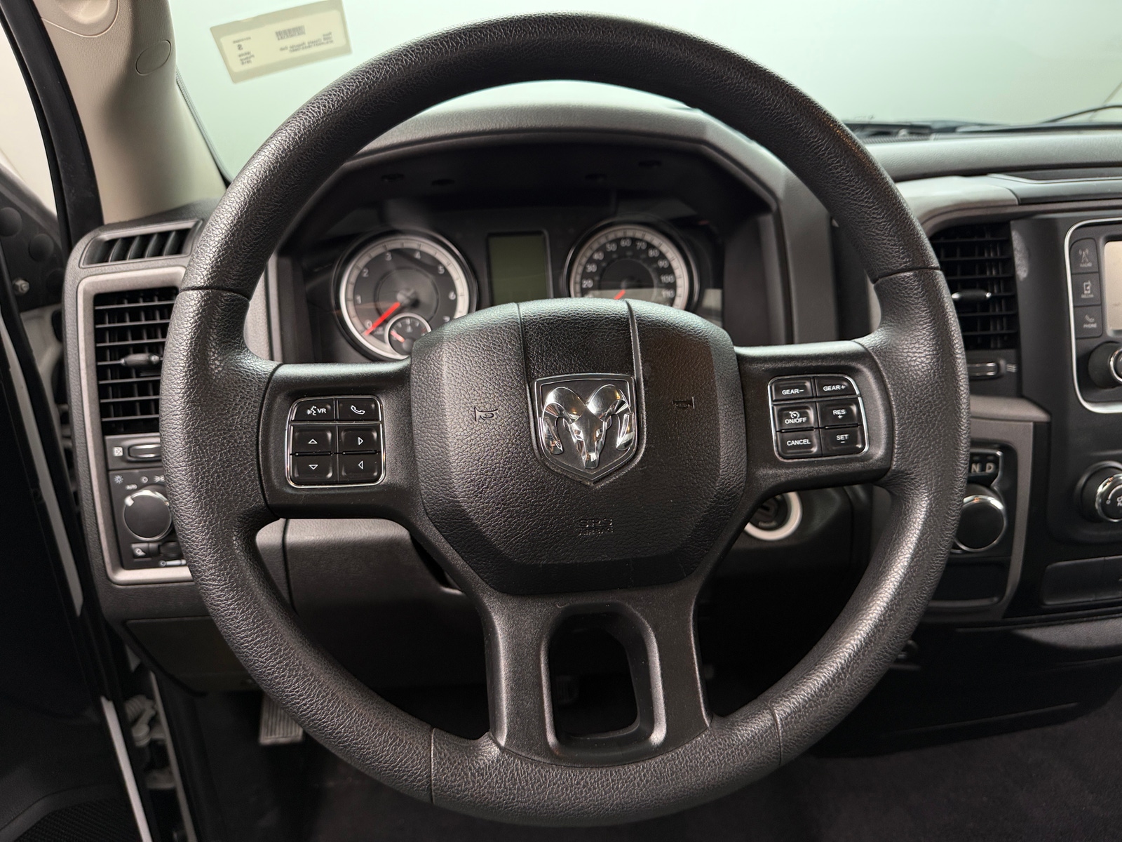 Thumbnail: 2019 RAM 1500 Classic - 5