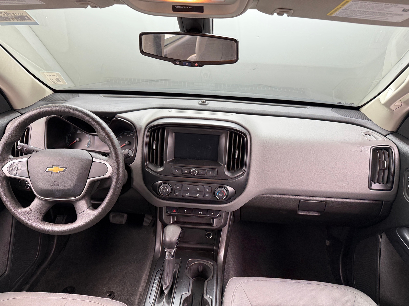 Thumbnail: 2022 Chevrolet Colorado - 3