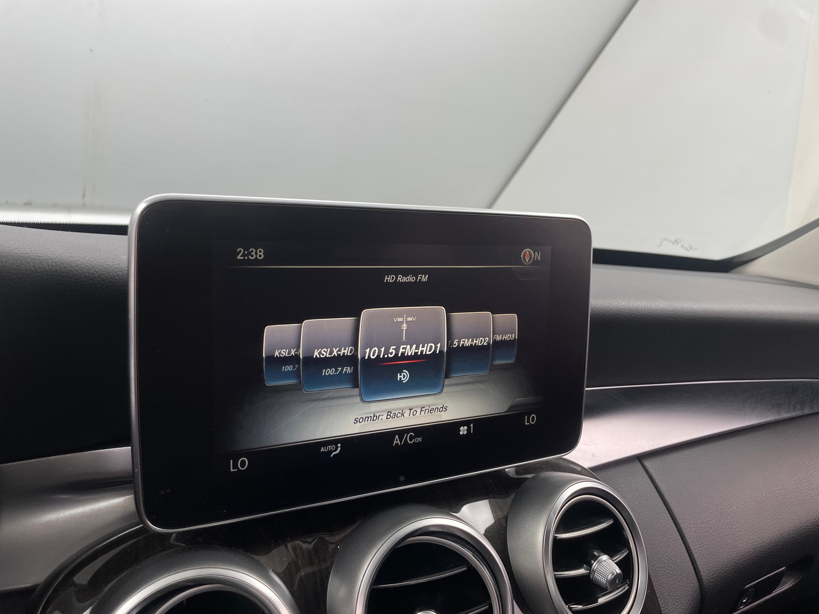 Thumbnail: 2018 Mercedes-Benz C-Class - 3