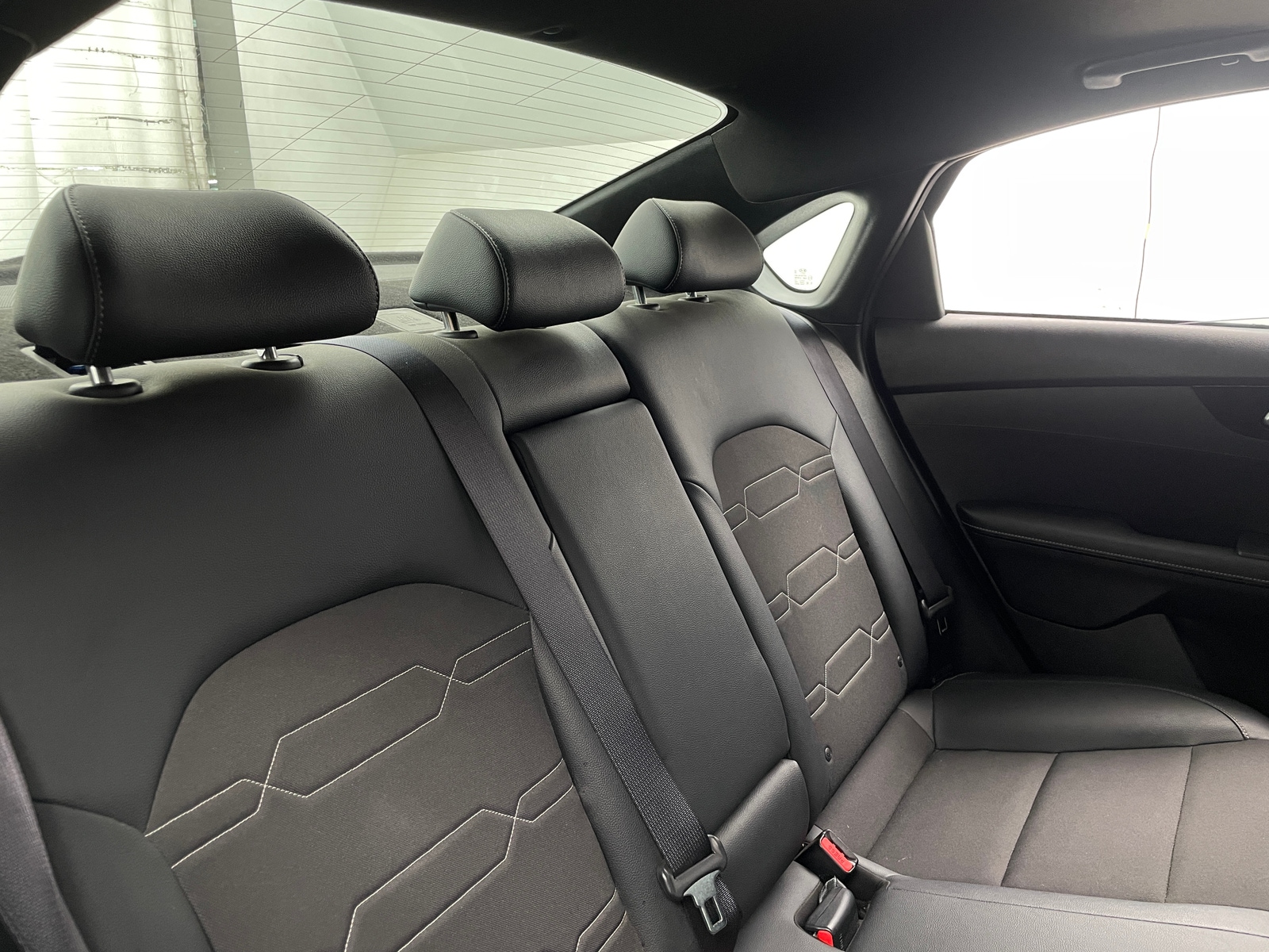 Thumbnail: 2020 Kia Forte - 6