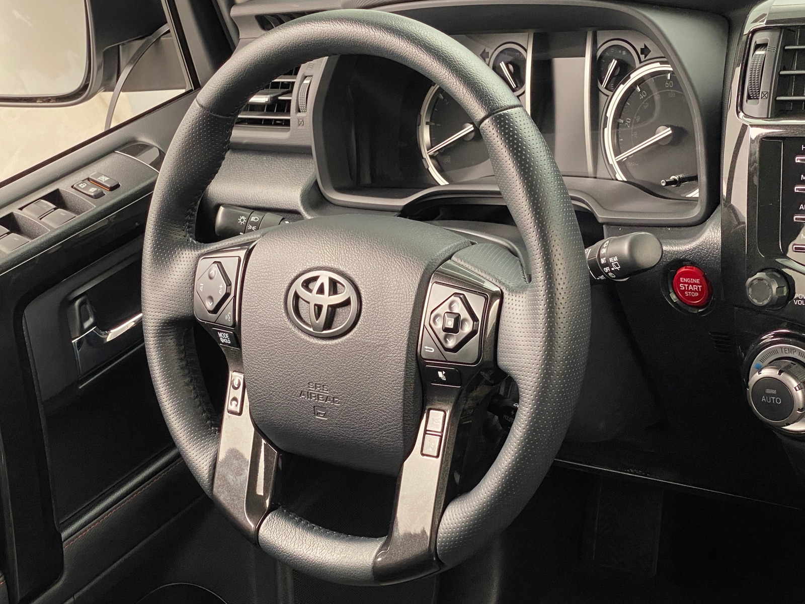 Thumbnail: 2024 Toyota 4Runner - 4