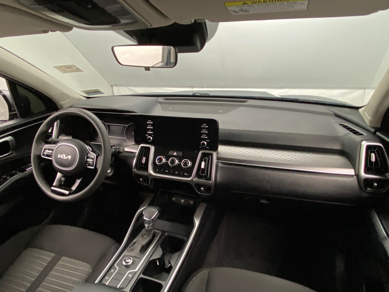 Thumbnail: 2022 Kia Sorento - 3