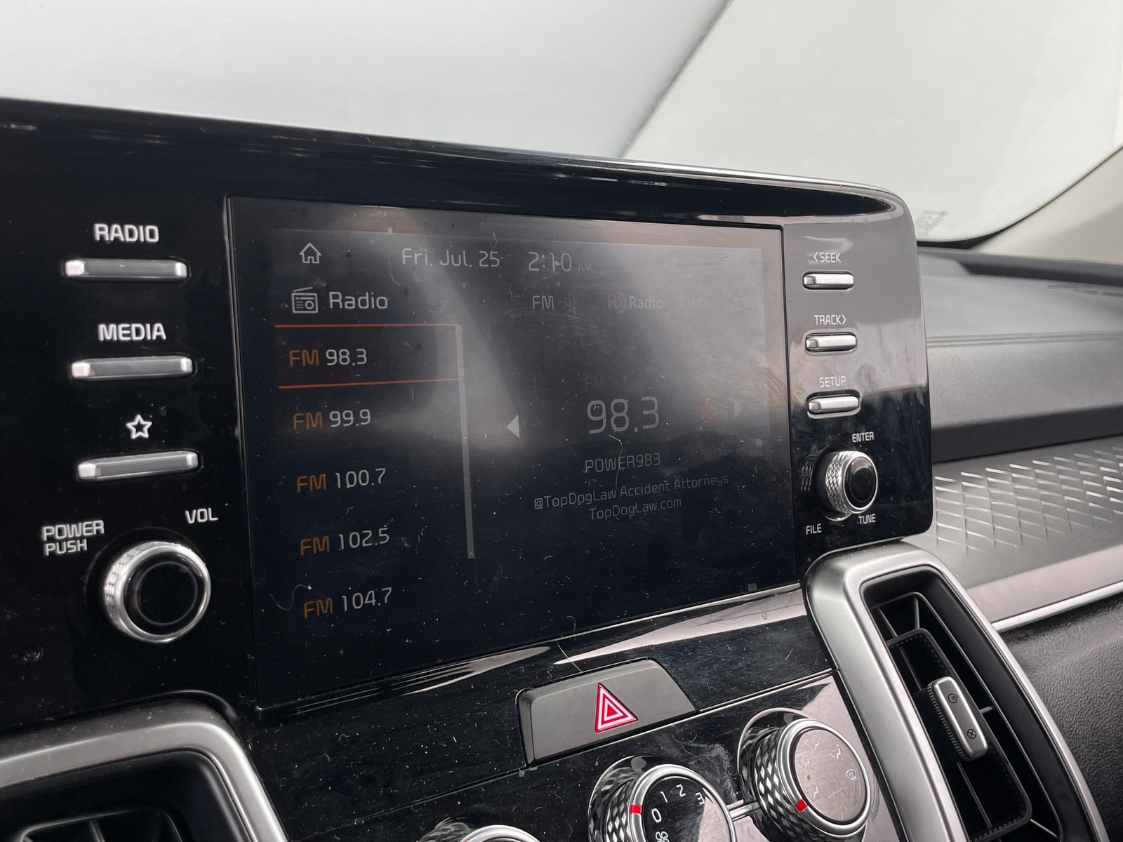 Thumbnail: 2022 Kia Sorento - 4