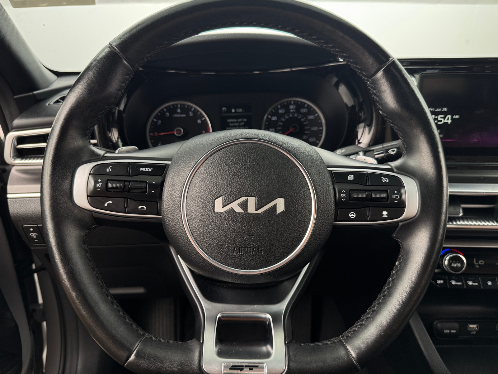 Thumbnail: 2023 Kia K5 - 4
