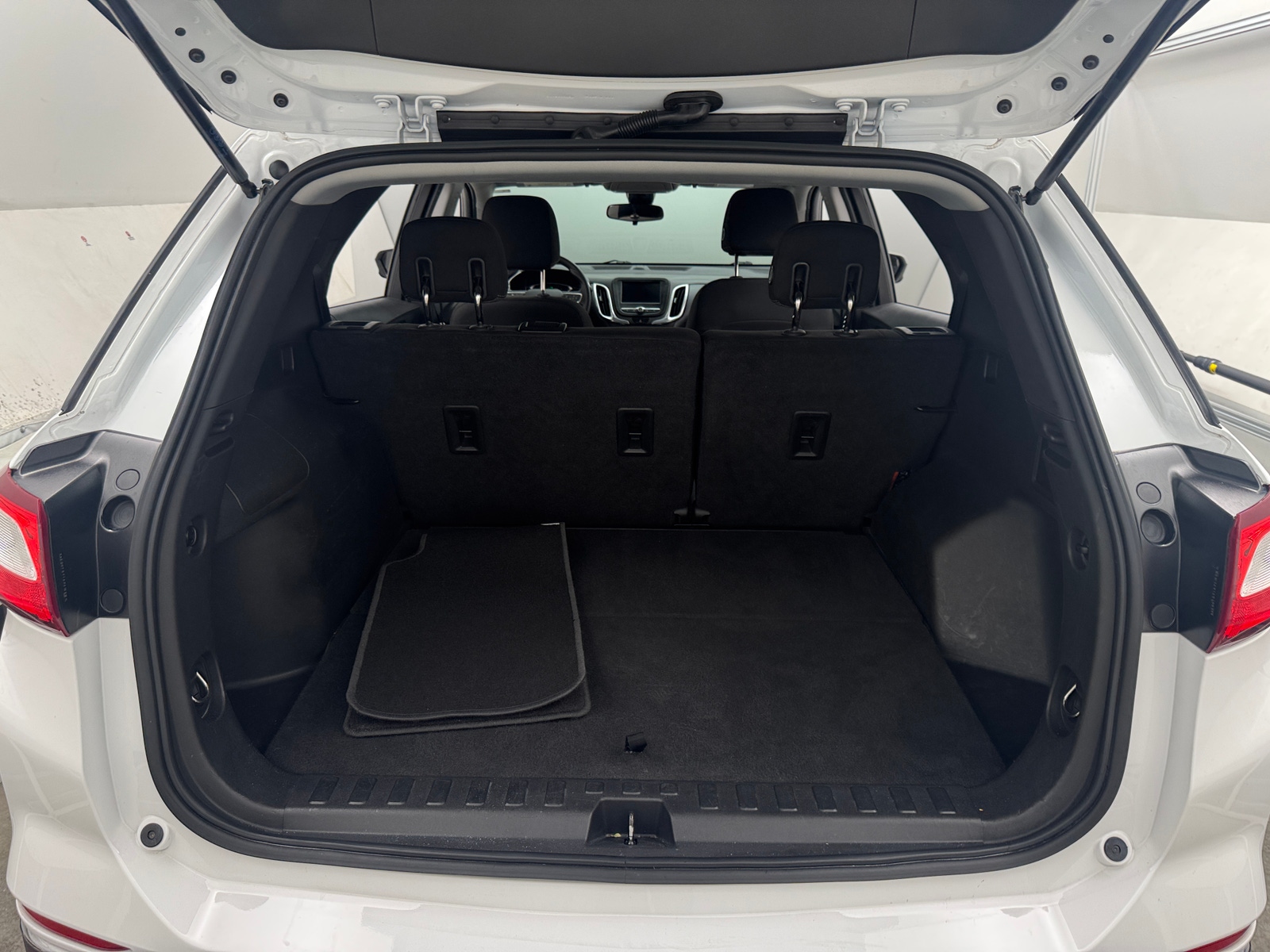 Thumbnail: 2020 Chevrolet Equinox - 7