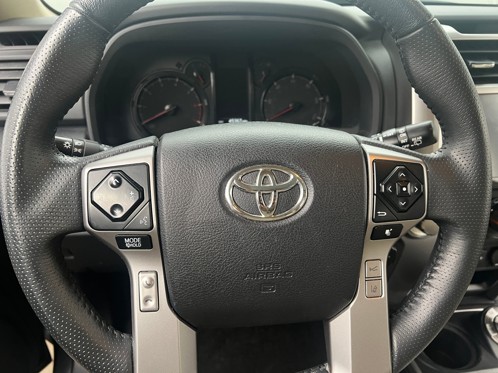 Thumbnail: 2020 Toyota 4Runner - 4