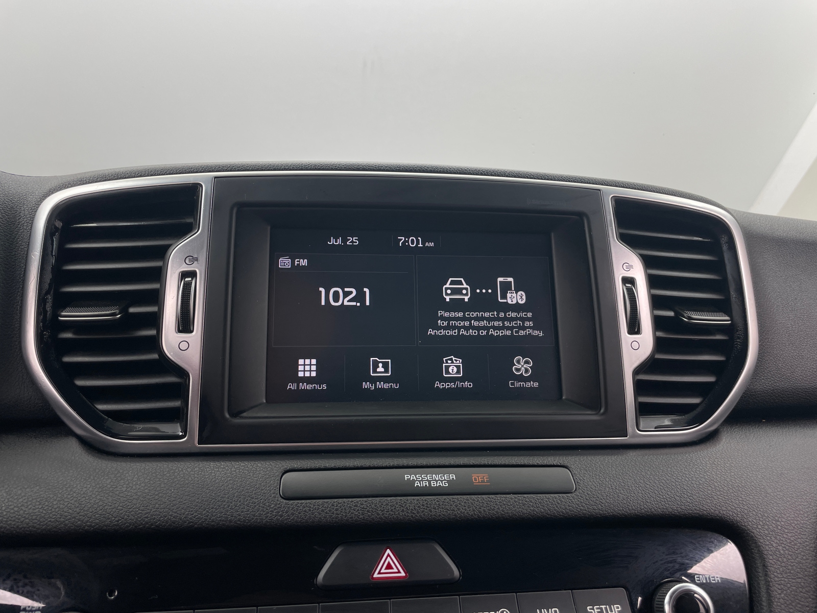 Thumbnail: 2019 Kia Sportage - 3