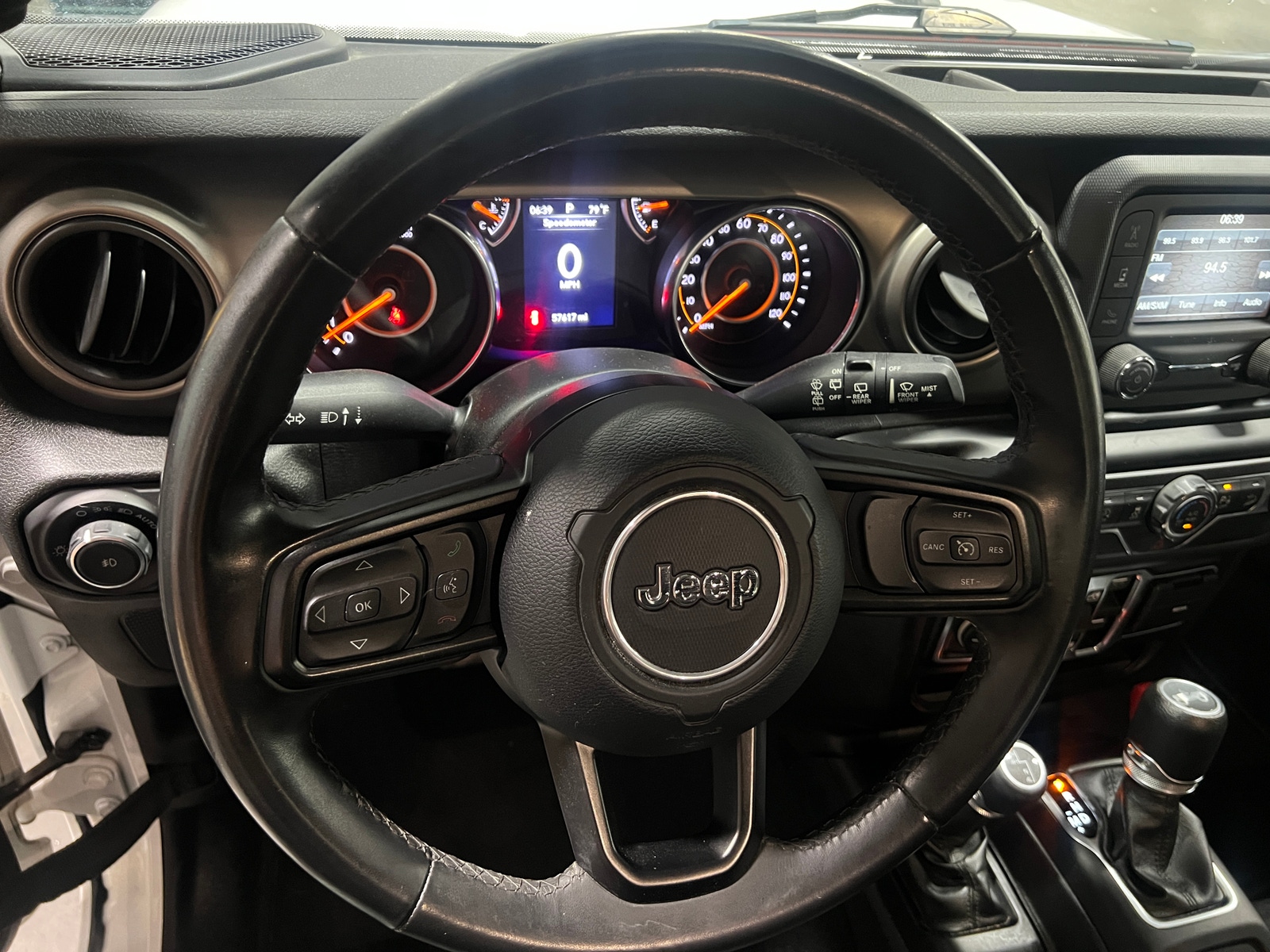 Thumbnail: 2019 Jeep Wrangler - 5