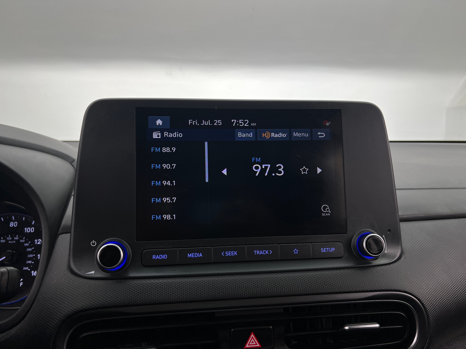Thumbnail: 2022 Hyundai Kona - 4