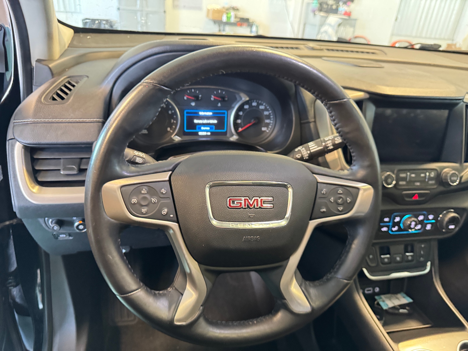Thumbnail: 2018 GMC Terrain - 4