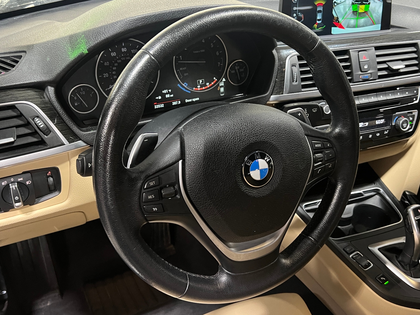 Thumbnail: 2017 BMW 3 Series - 4