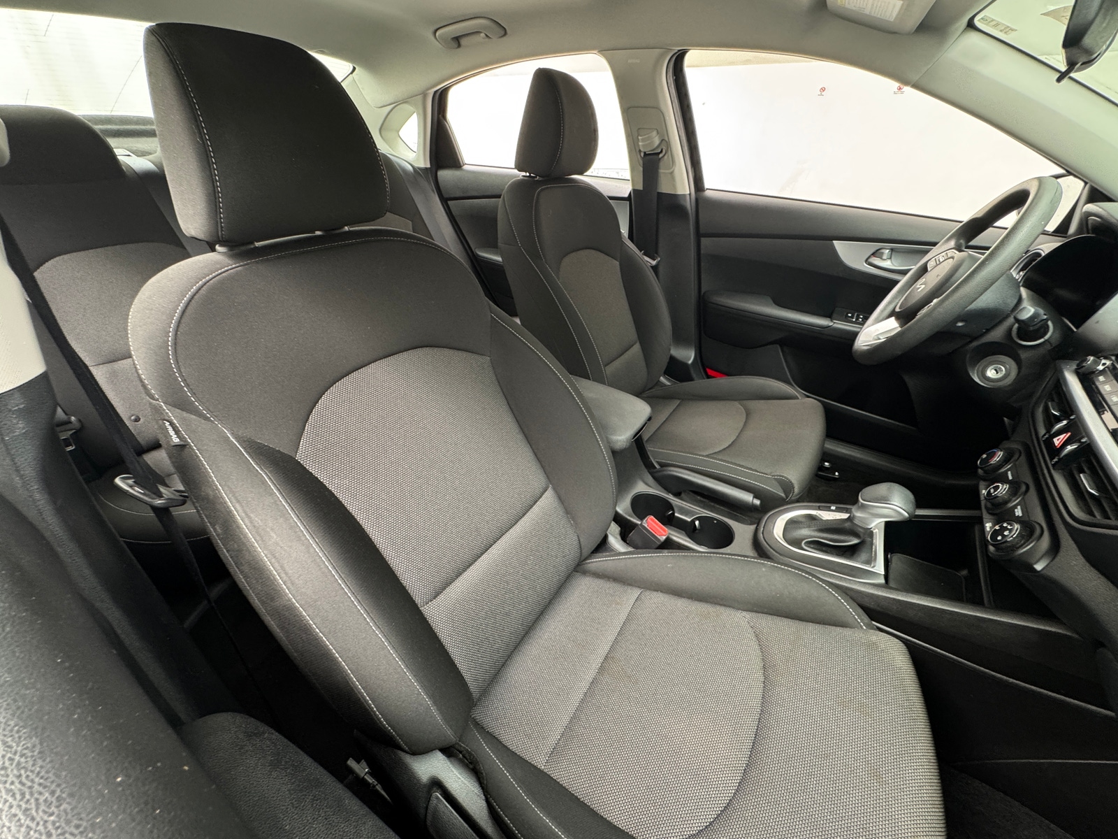 Thumbnail: 2023 Kia Forte - 2