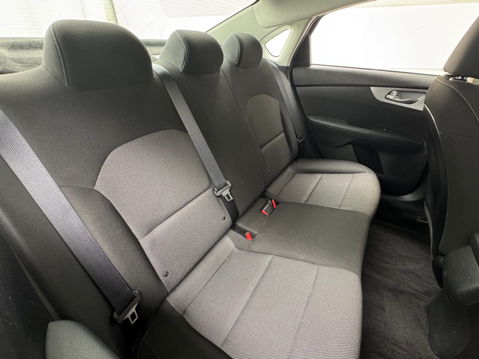 Thumbnail: 2023 Kia Forte - 6