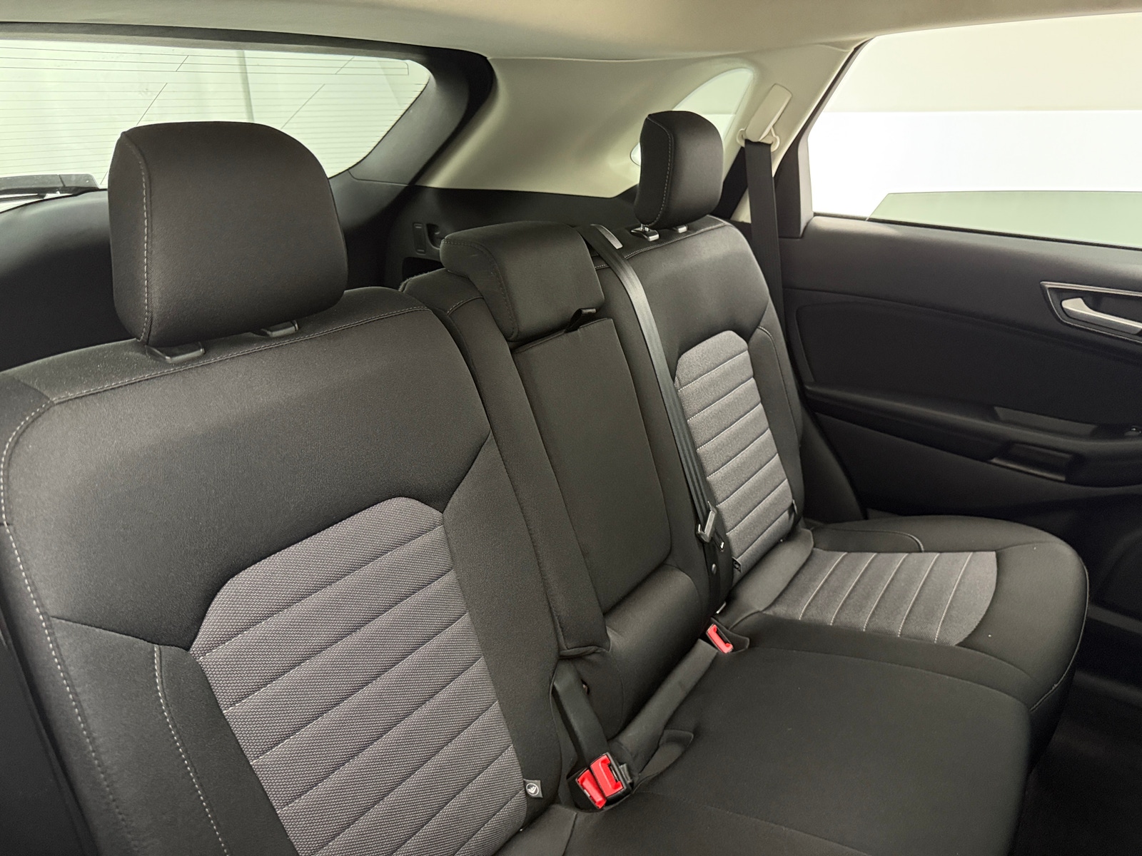 Thumbnail: 2019 Ford Edge - 6