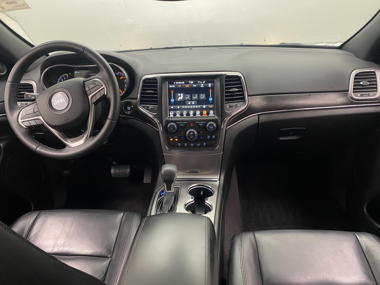 Thumbnail: 2018 Jeep Grand Cherokee - 2