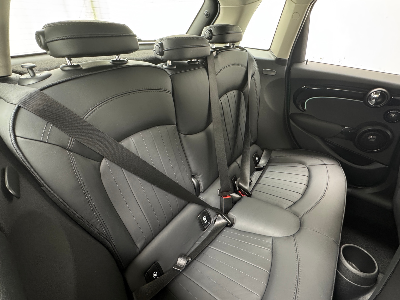 Thumbnail: 2024 MINI Cooper Hardtop - 5