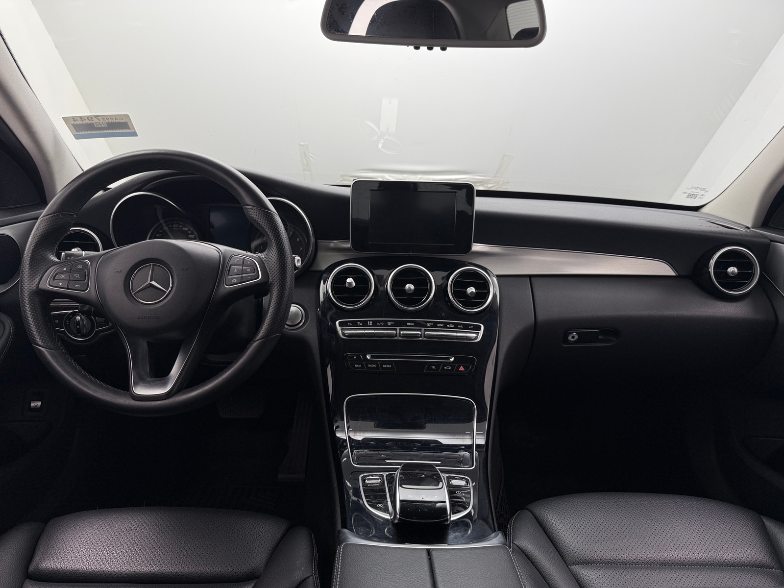 Thumbnail: 2016 Mercedes-Benz C-Class - 2