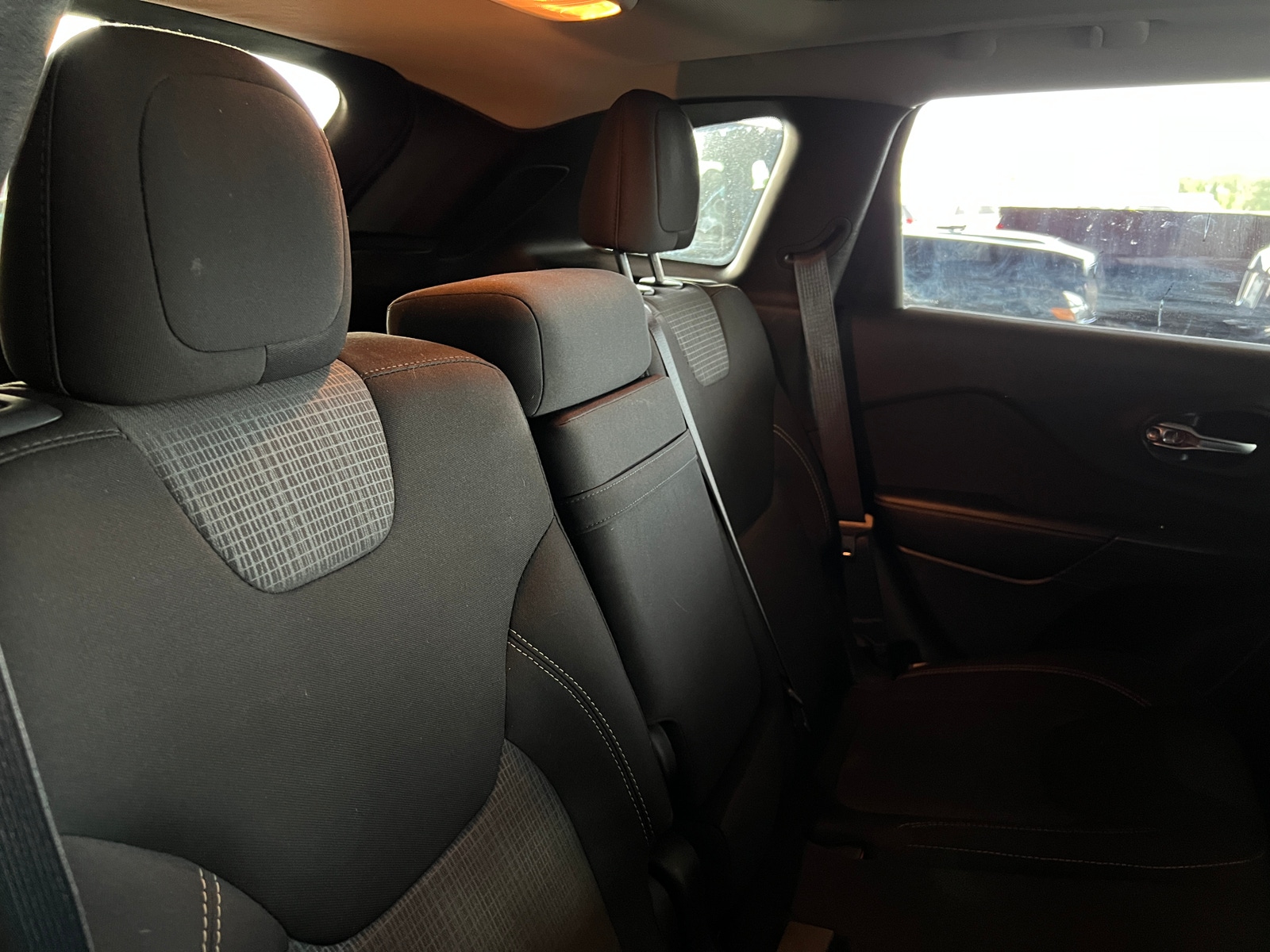 Thumbnail: 2016 Jeep Cherokee - 6