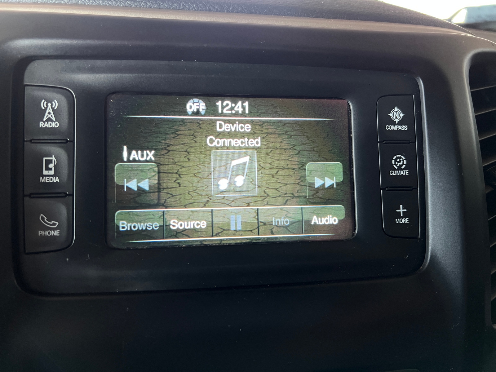 Thumbnail: 2016 Jeep Cherokee - 4