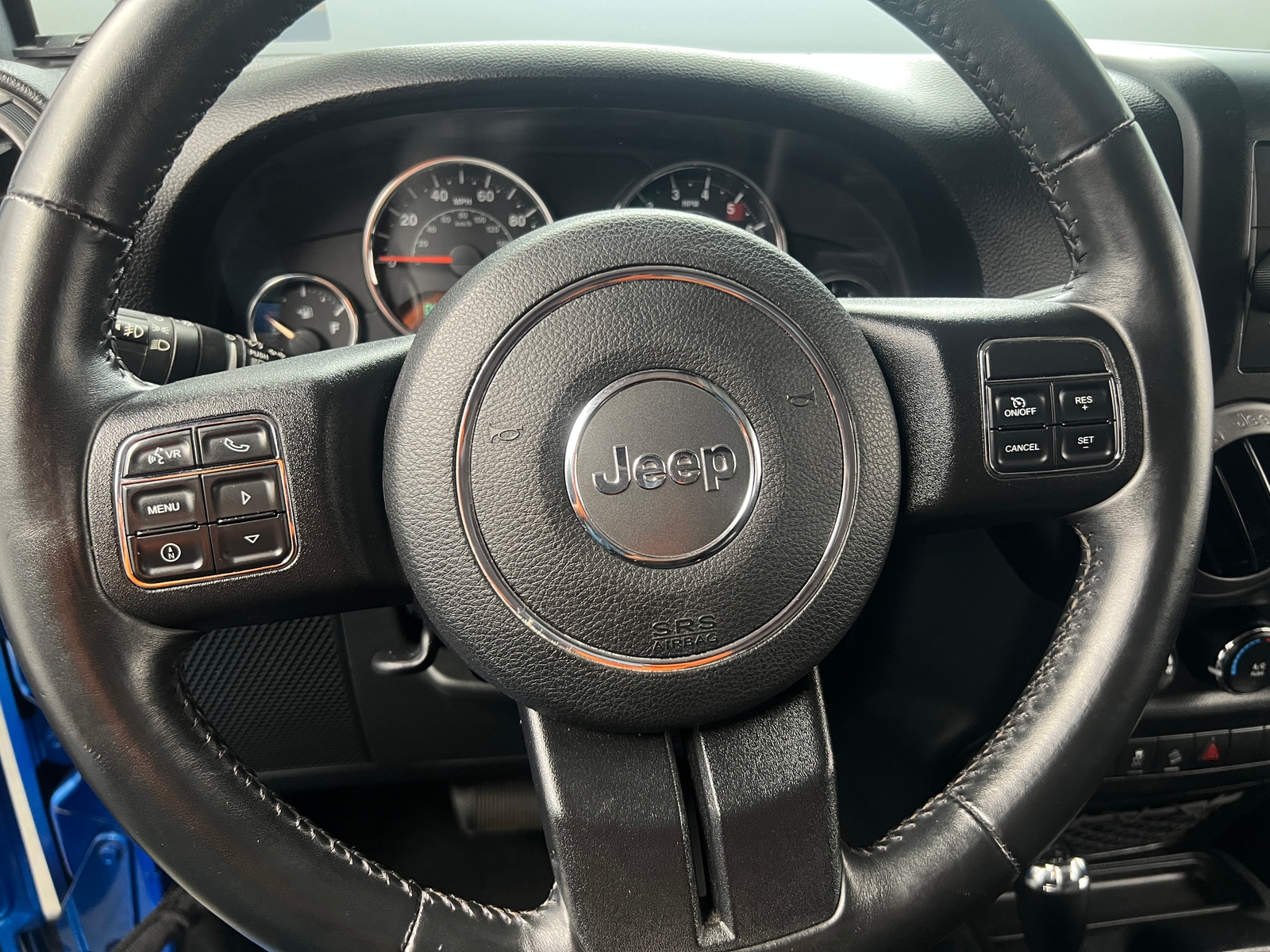 Thumbnail: 2015 Jeep Wrangler - 5