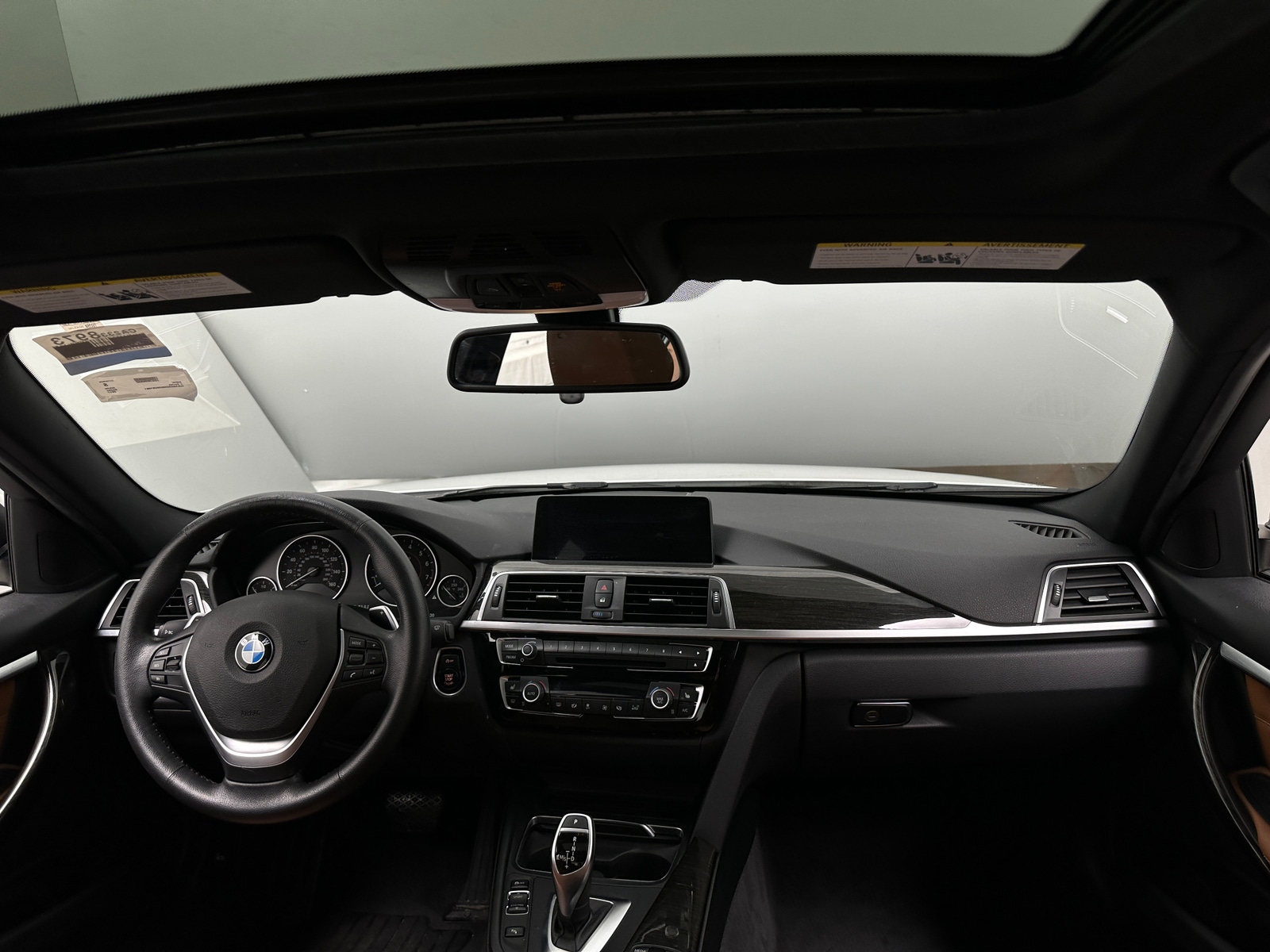 Thumbnail: 2017 BMW 3 Series - 2