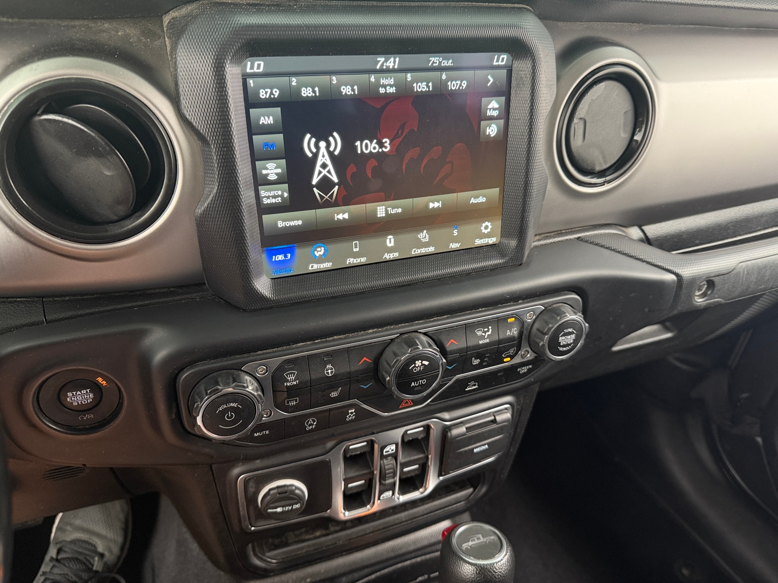 Thumbnail: 2021 Jeep Gladiator - 4