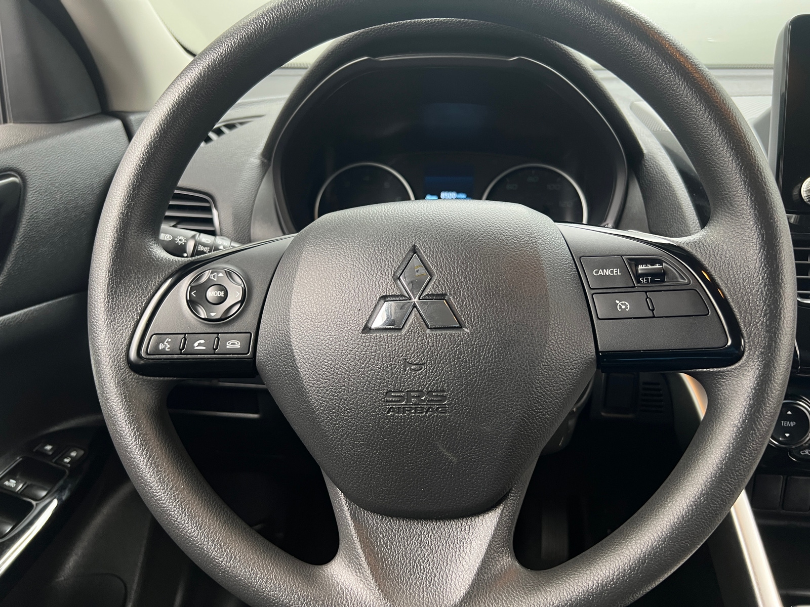 Thumbnail: 2024 Mitsubishi Eclipse Cross - 5