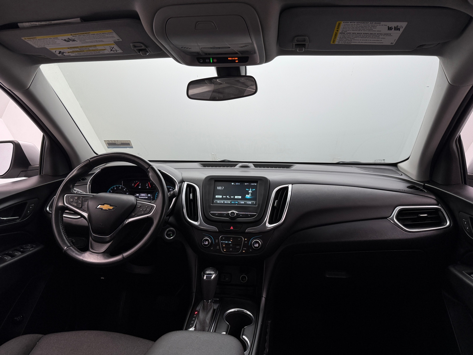 Thumbnail: 2018 Chevrolet Equinox - 3